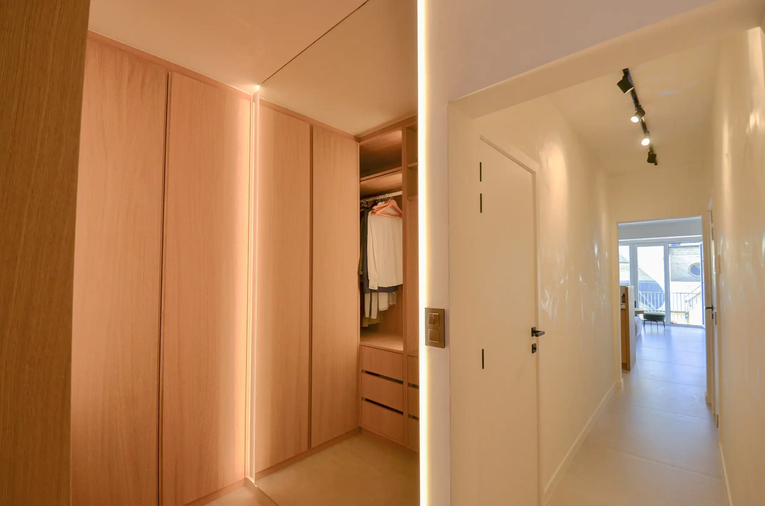 Stijlvol appartement met een open zicht gelegen nabij de Dumortierlaan. foto 18