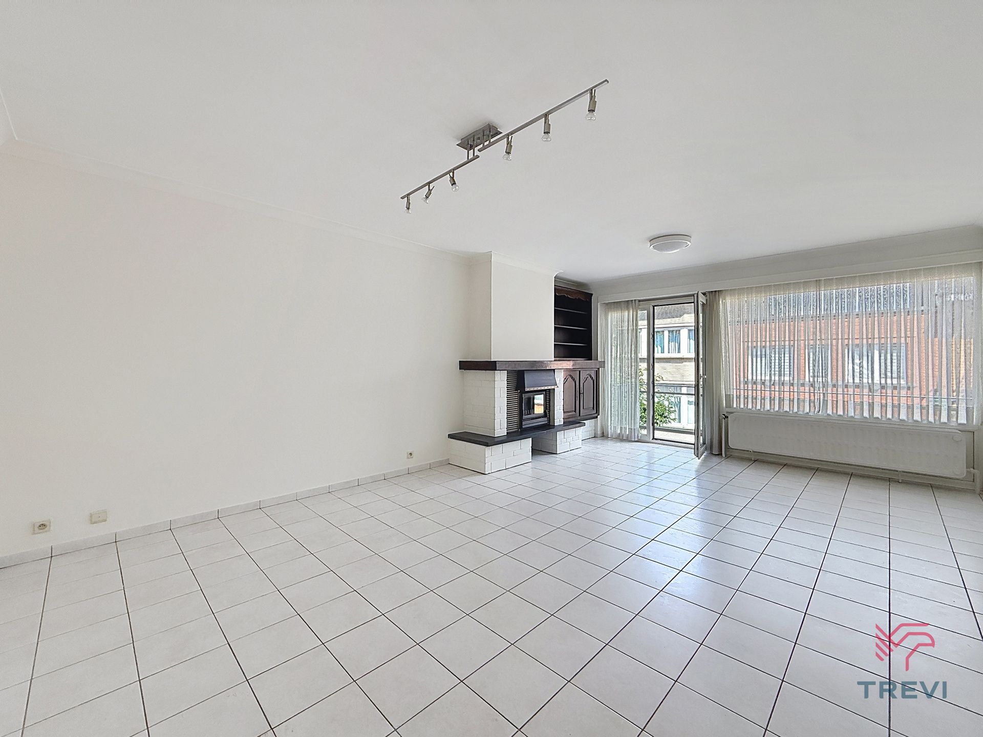 Mooi appartement 2 slaapkamers ± 80 m² - Volledig gerenoveerd foto 2