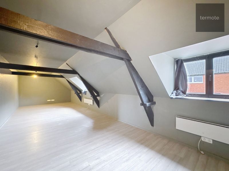 commercieel pand foto 11