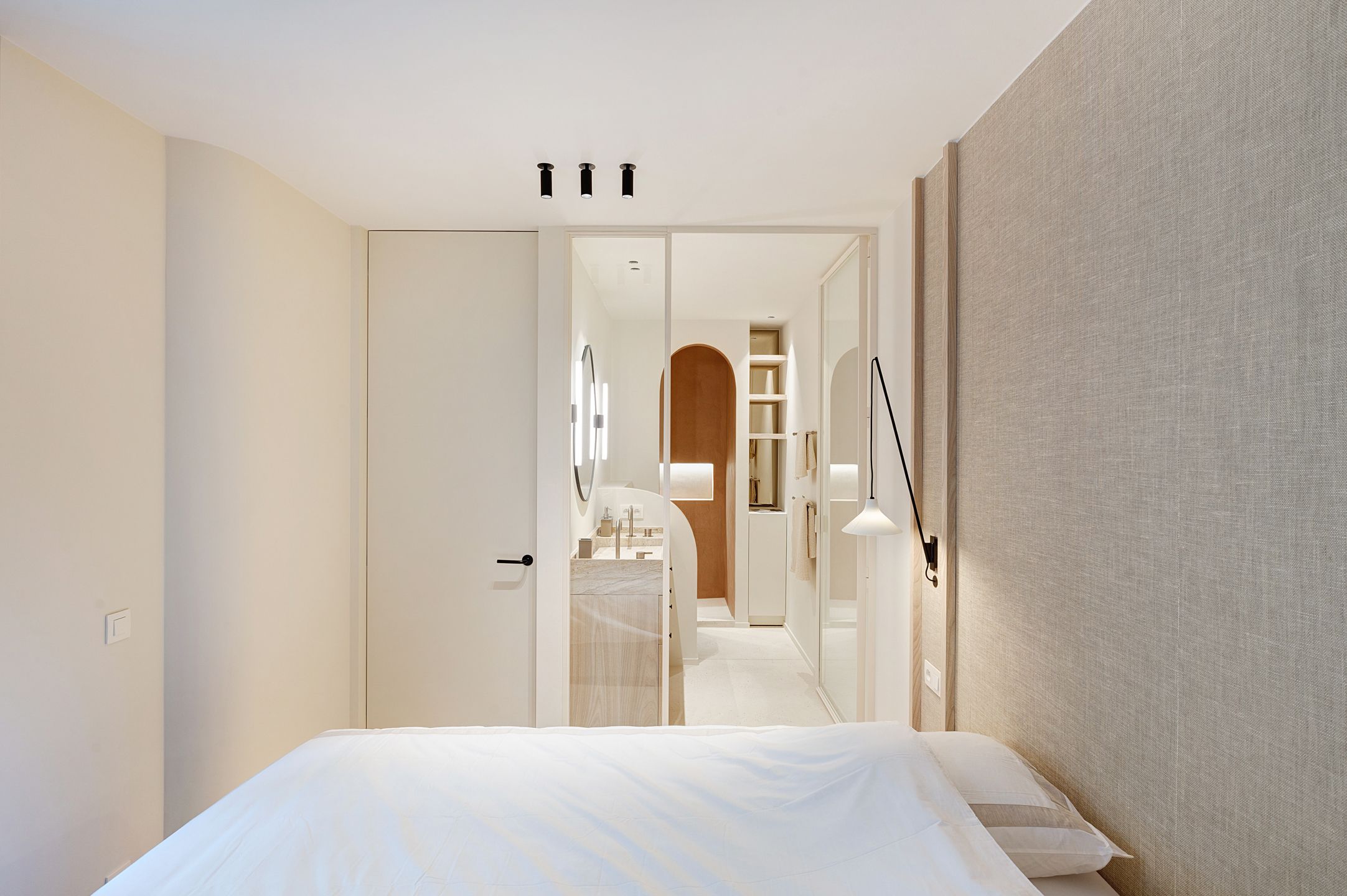 Top gerenoveerd appartement met zij zeezicht, Driehoeksplein foto 10