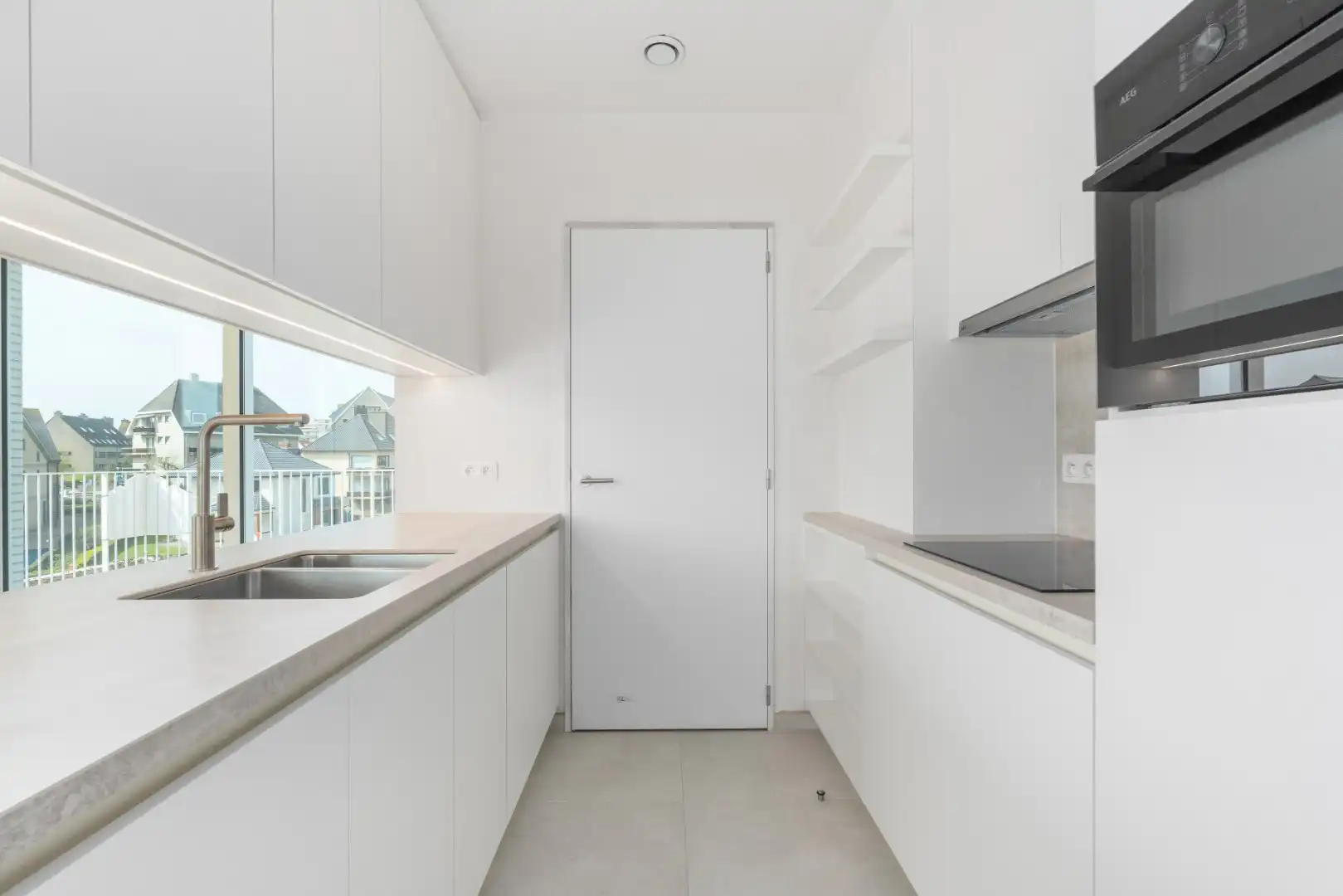 PRACHTIGE PENTHOUSE OP 200 METER VAN DE ZEEDIJK foto 12