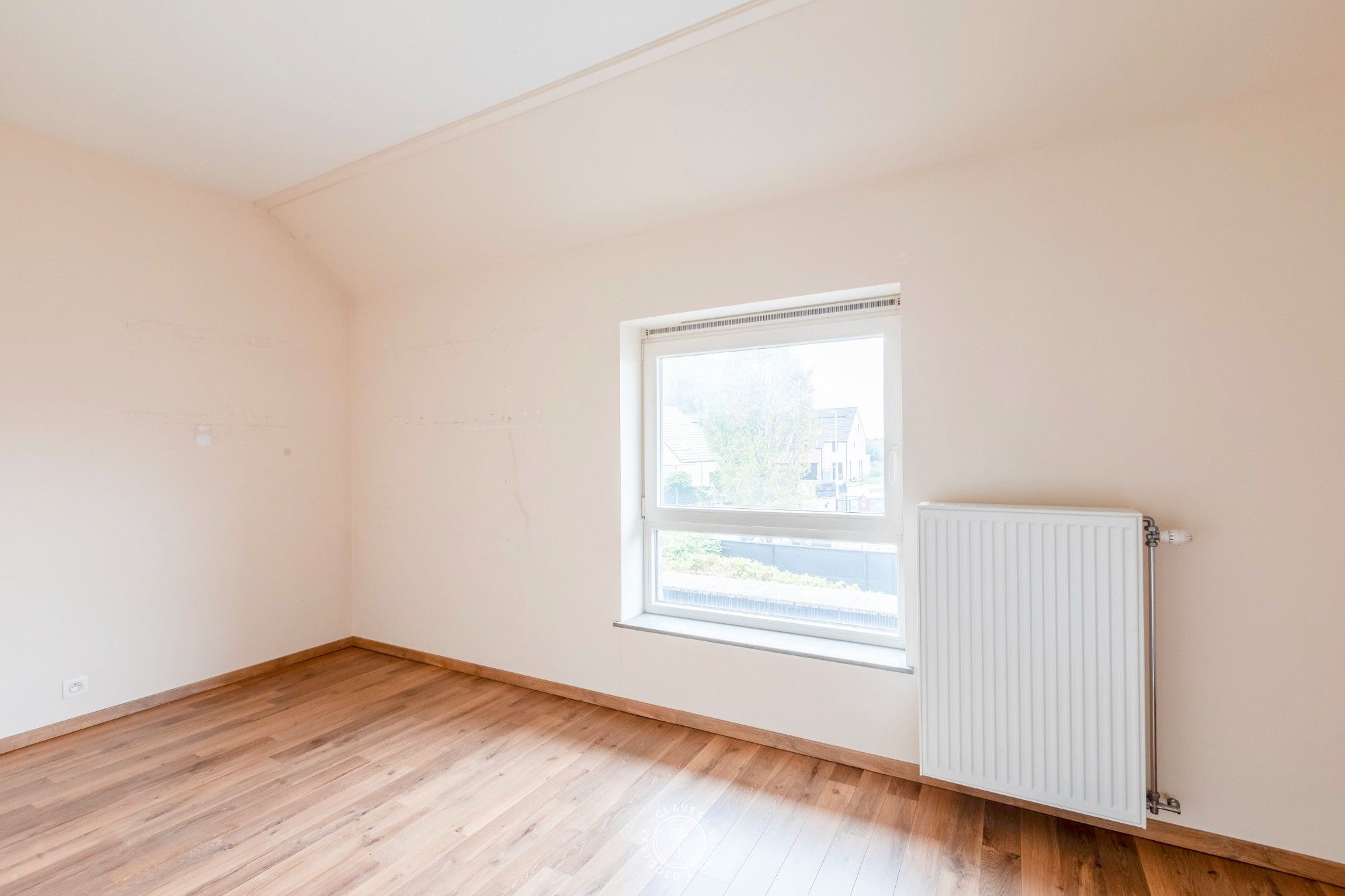 Recente half-open bebouwing met B-label foto 14