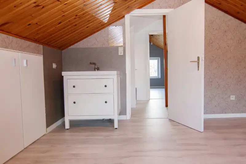 Te renoveren (uitbreidbare) woning (6% btw) of sloop/heropbouw op een rustig gelegen perceel van +- 11are op wandelafstand van het centrum van Diepenbeek! foto 21