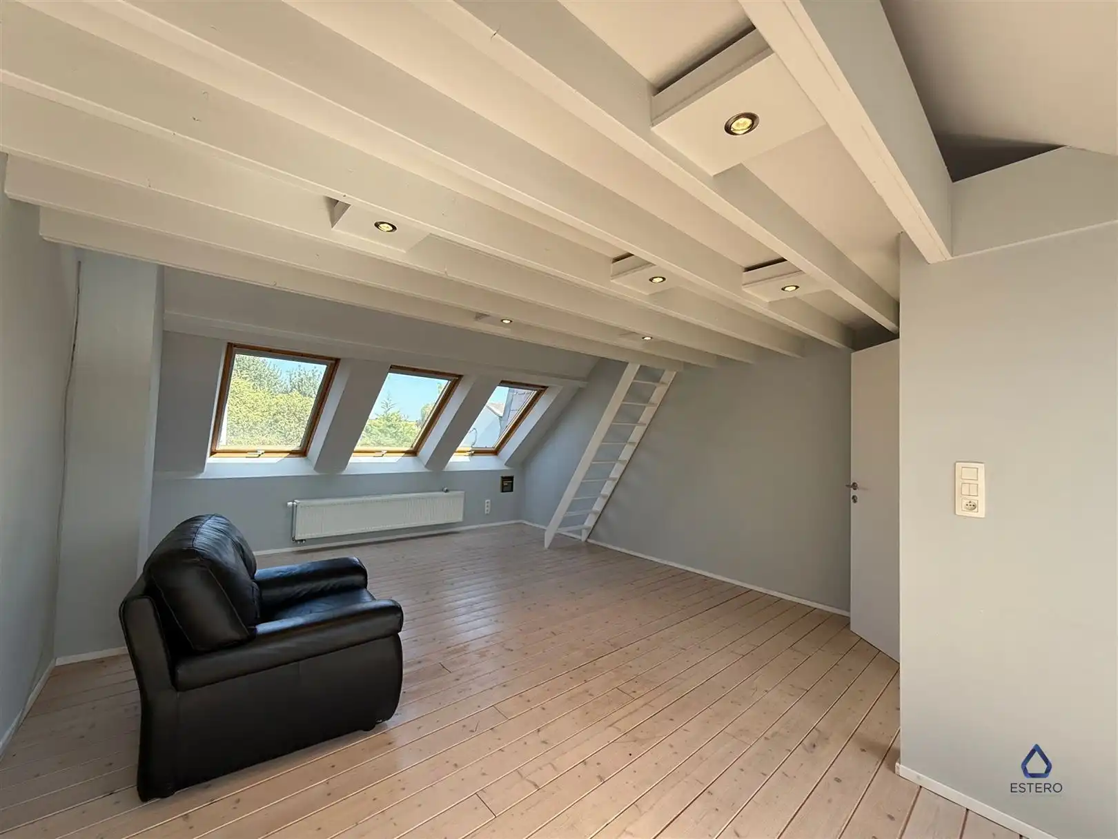 Karaktervolle woning met tuin foto 27