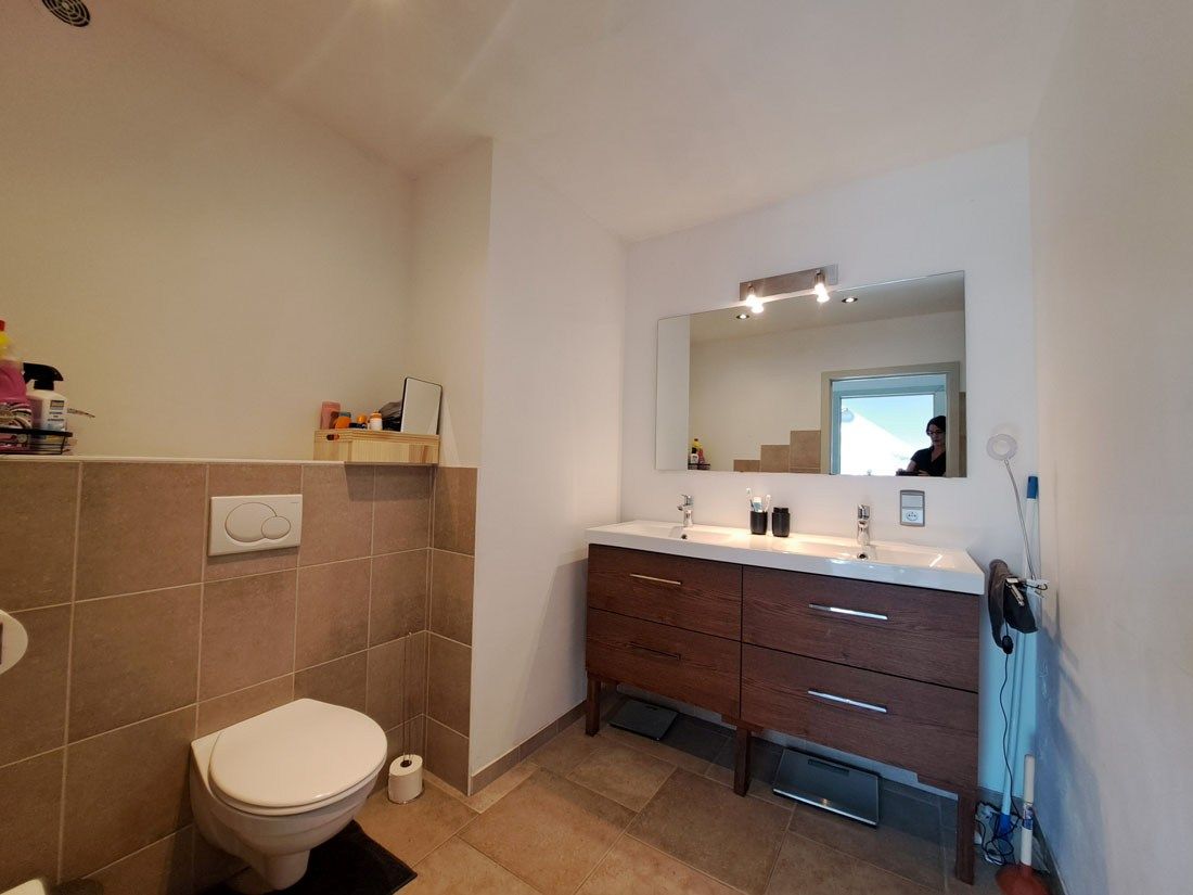 Gunstig gelegen duplex appartement te Genk foto 8