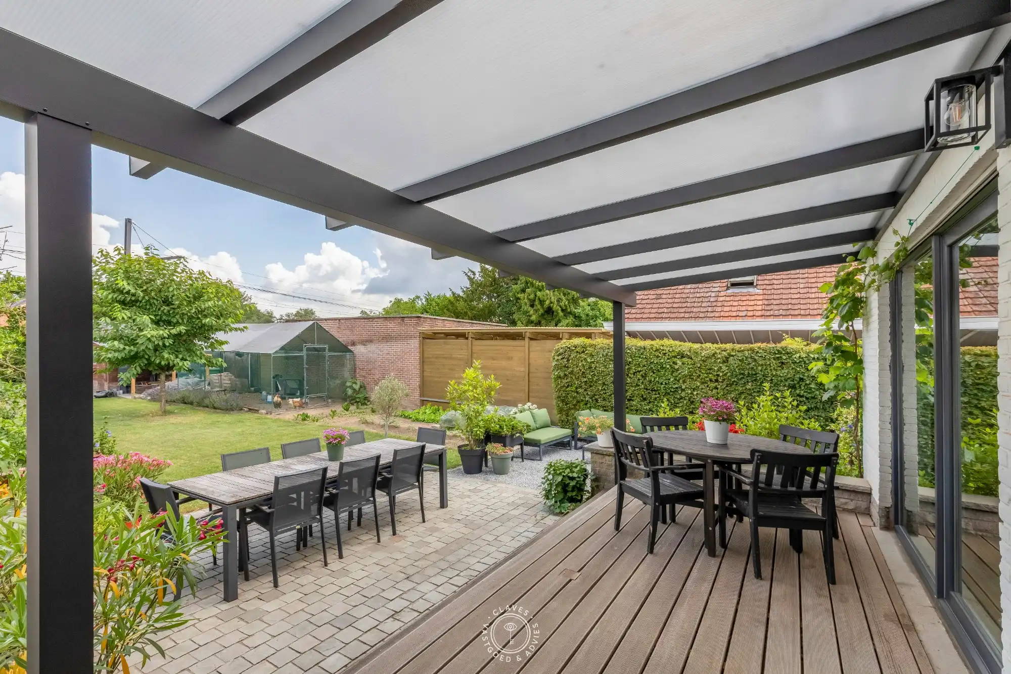 Ruimte, comfort en een uitstekende bereikbaarheid komen in deze verzorgde bungalow perfect samen. foto 20