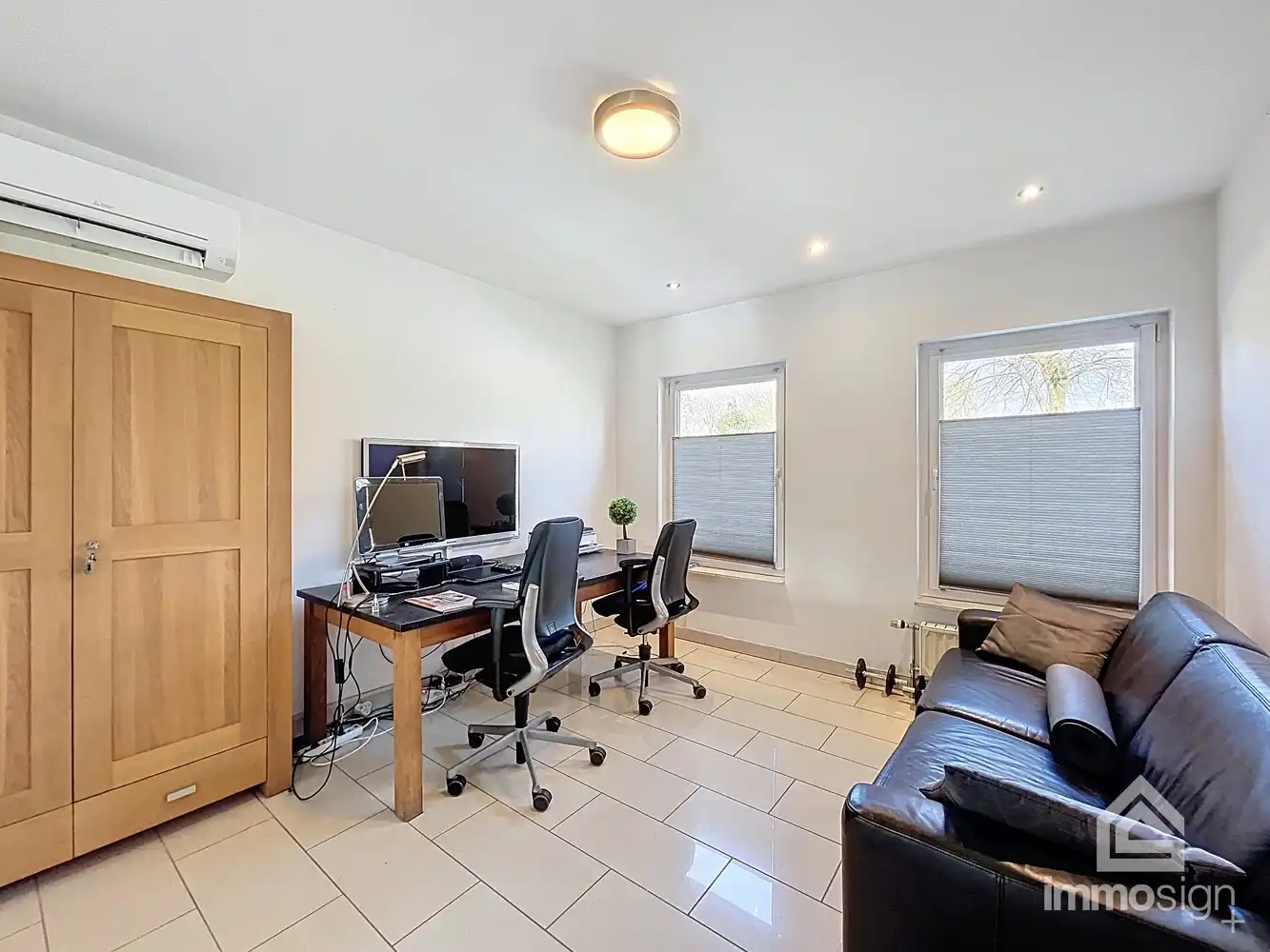 Instapklare gezinswoning in een uitzonderlijk rustige omgeving te Molenbeersel foto 16