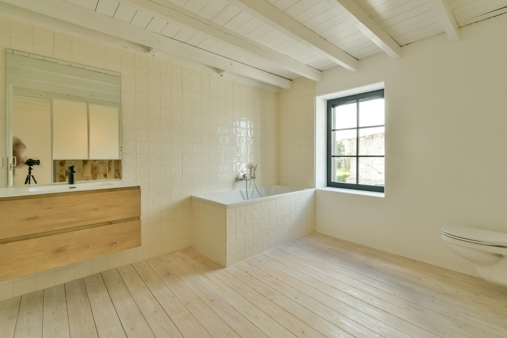Volledig gerenoveerde charmante woning te huur in Kortemark! foto 7
