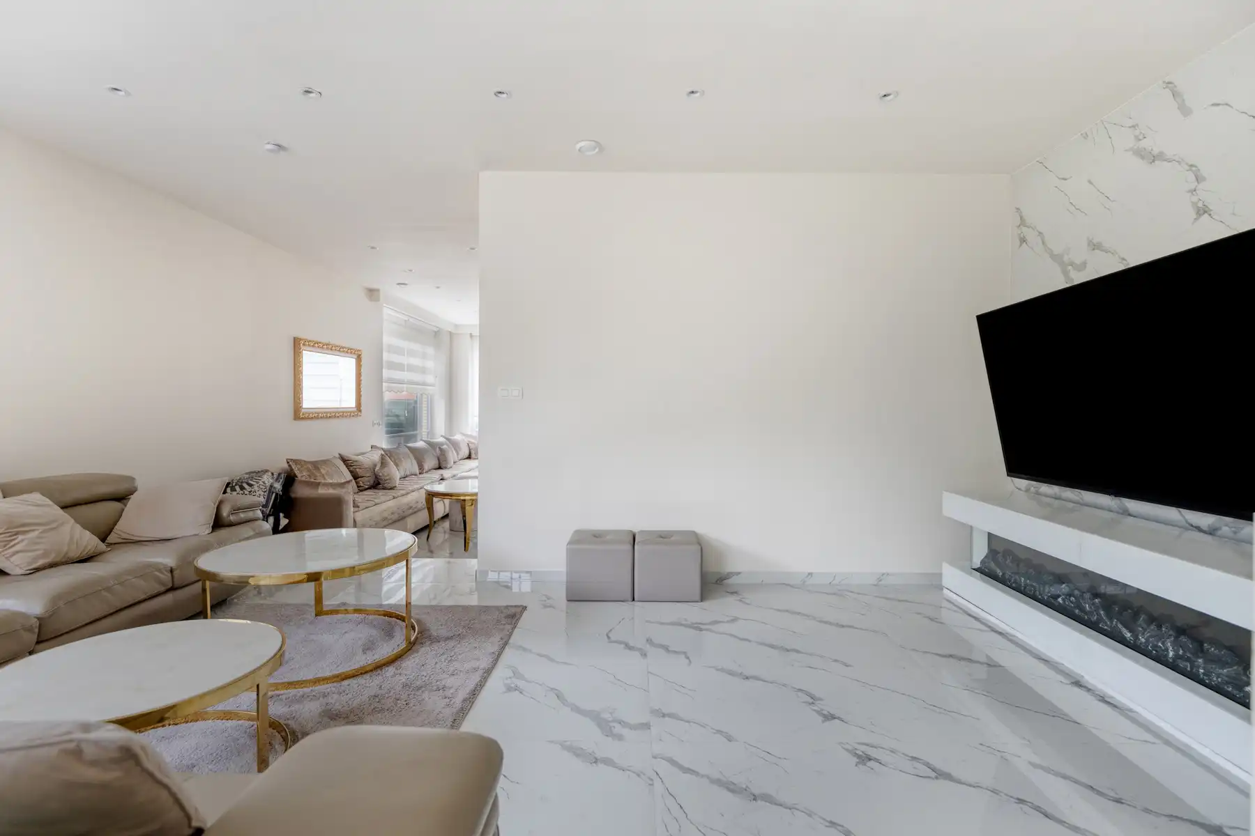 Gerenoveerde woning met 5 slaapkamers en tuin foto 4