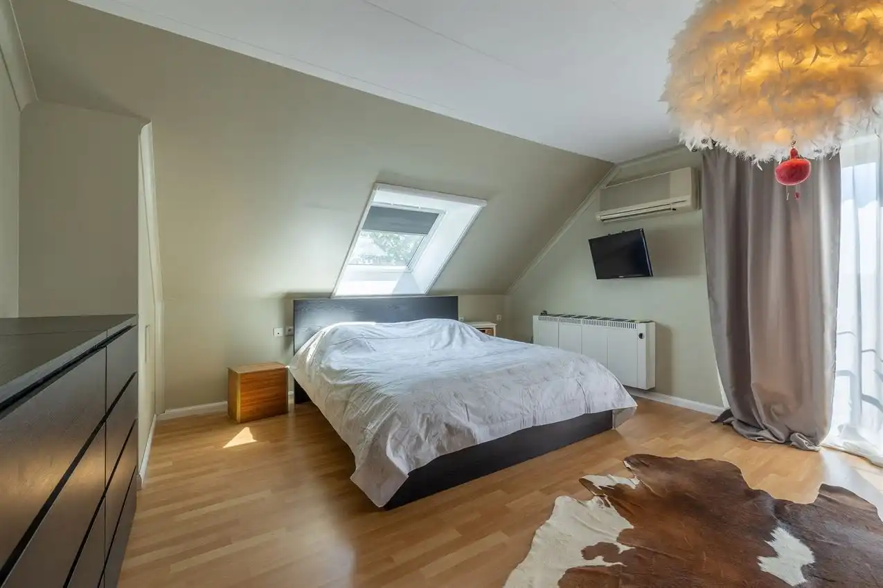Moderne "Engelse charme, hedendaagse verfijning in oase van groen foto 27