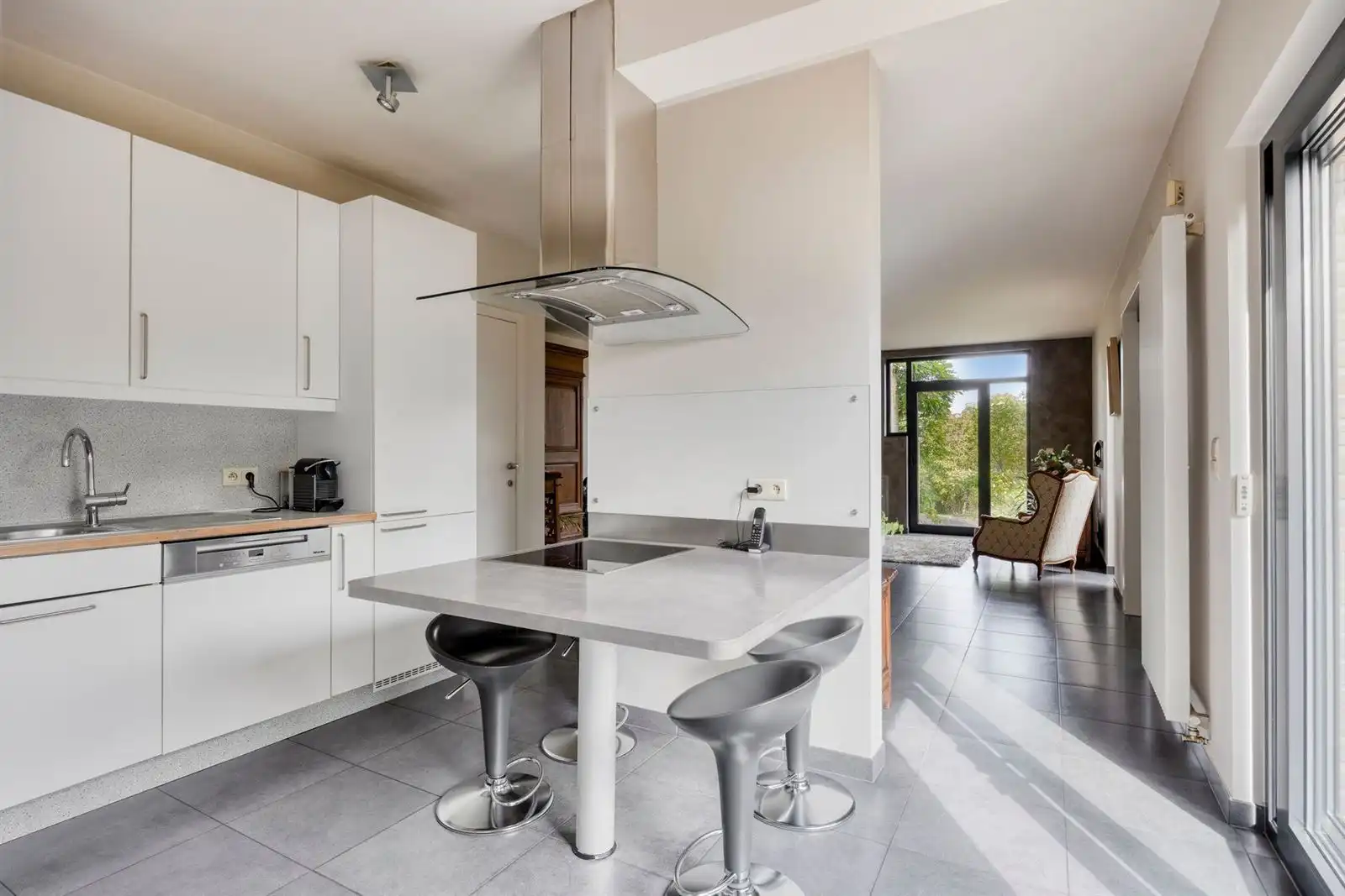 Exclusieve villa met lift, 3 slaapkamers, 3 badkamers en uitzonderlijke toegankelijkheid foto 14