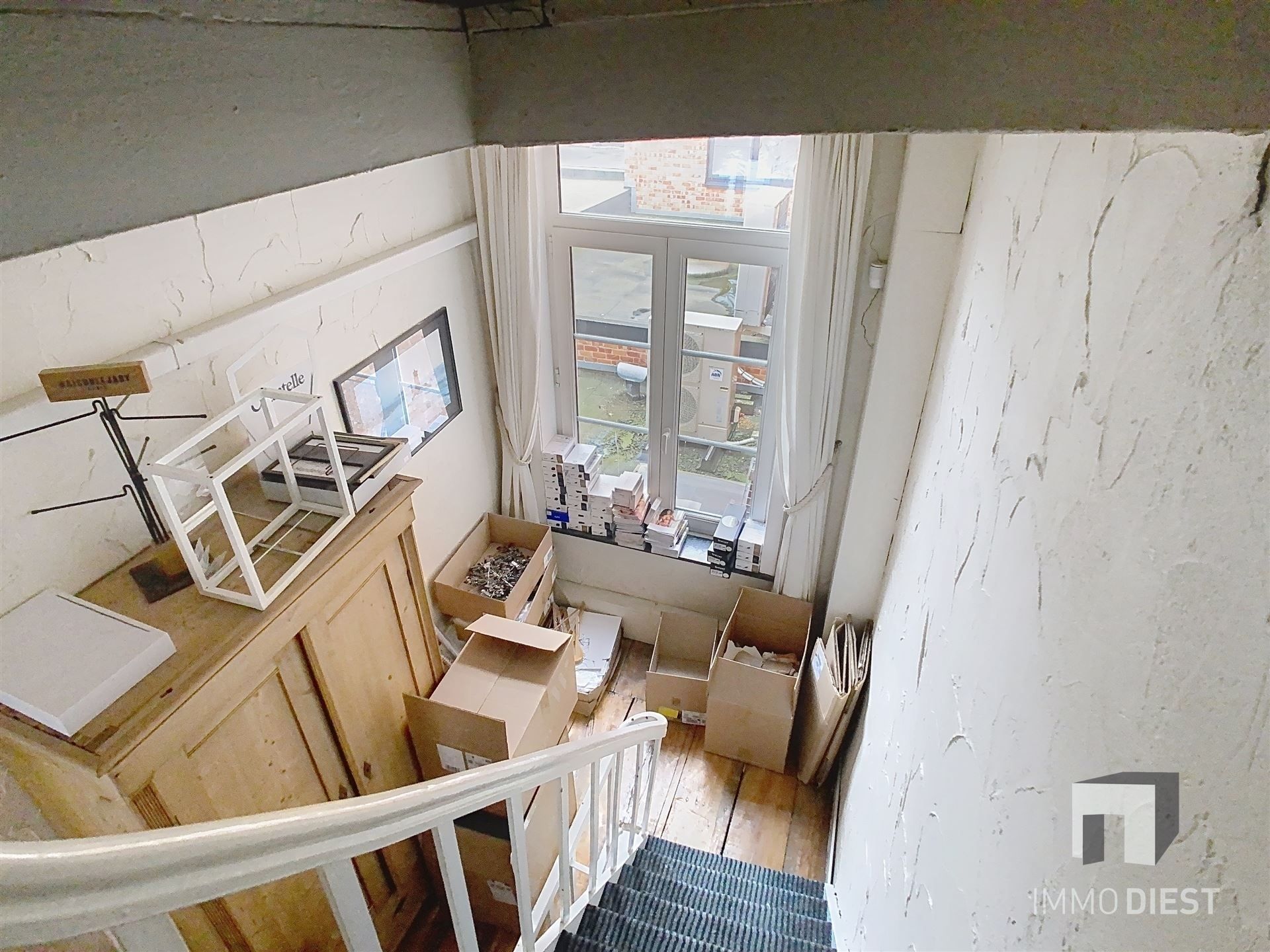 Handelshuis met woonst in centrum Diest foto 35