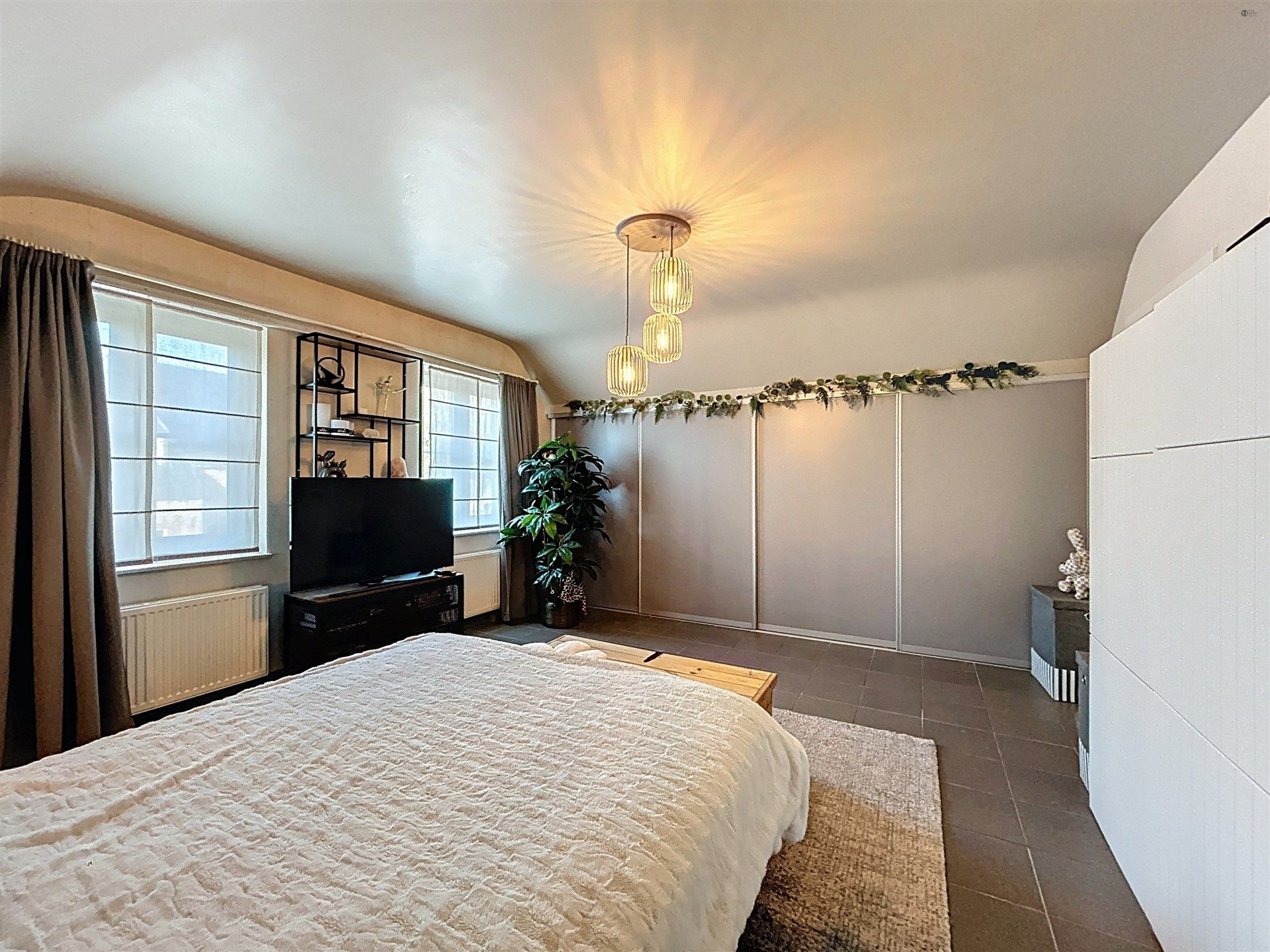 Open bebouwing met 3 slaapkamers en garage op perceel van 644m² foto 15