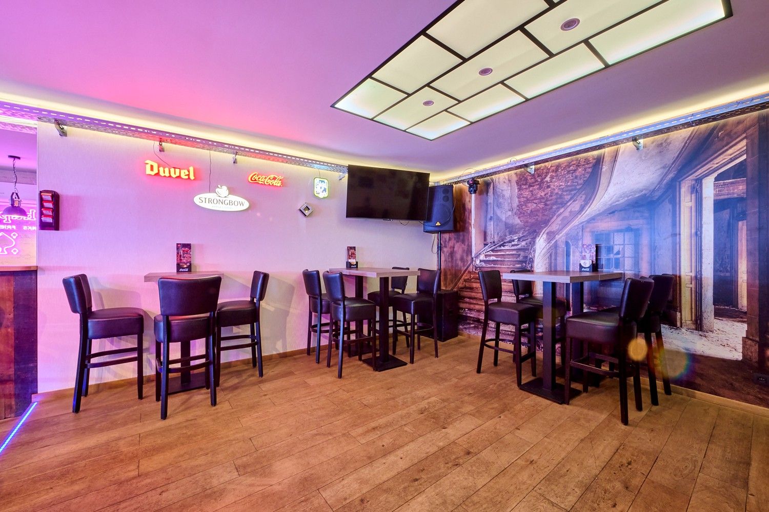 Instapklaar horecapand te koop in Diepenbeek – volledig vernieuwd, tal van mogelijkheden foto 8