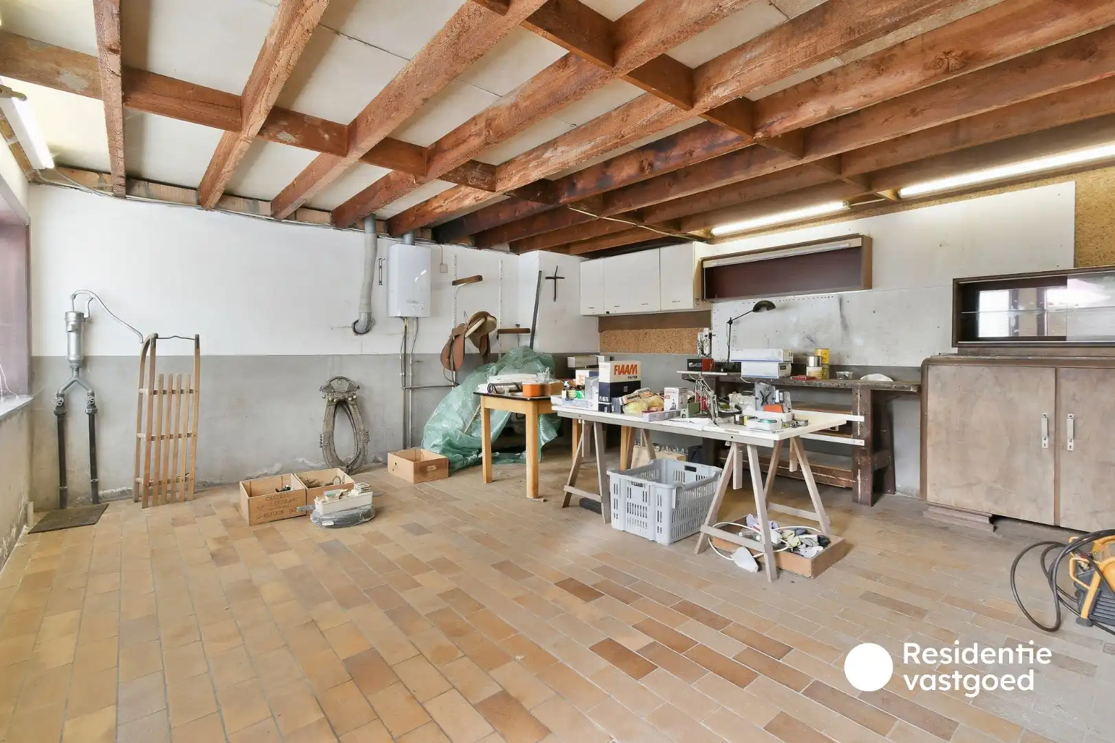 Ruime rijwoning met 6 slaapkamers in Gistel foto 18
