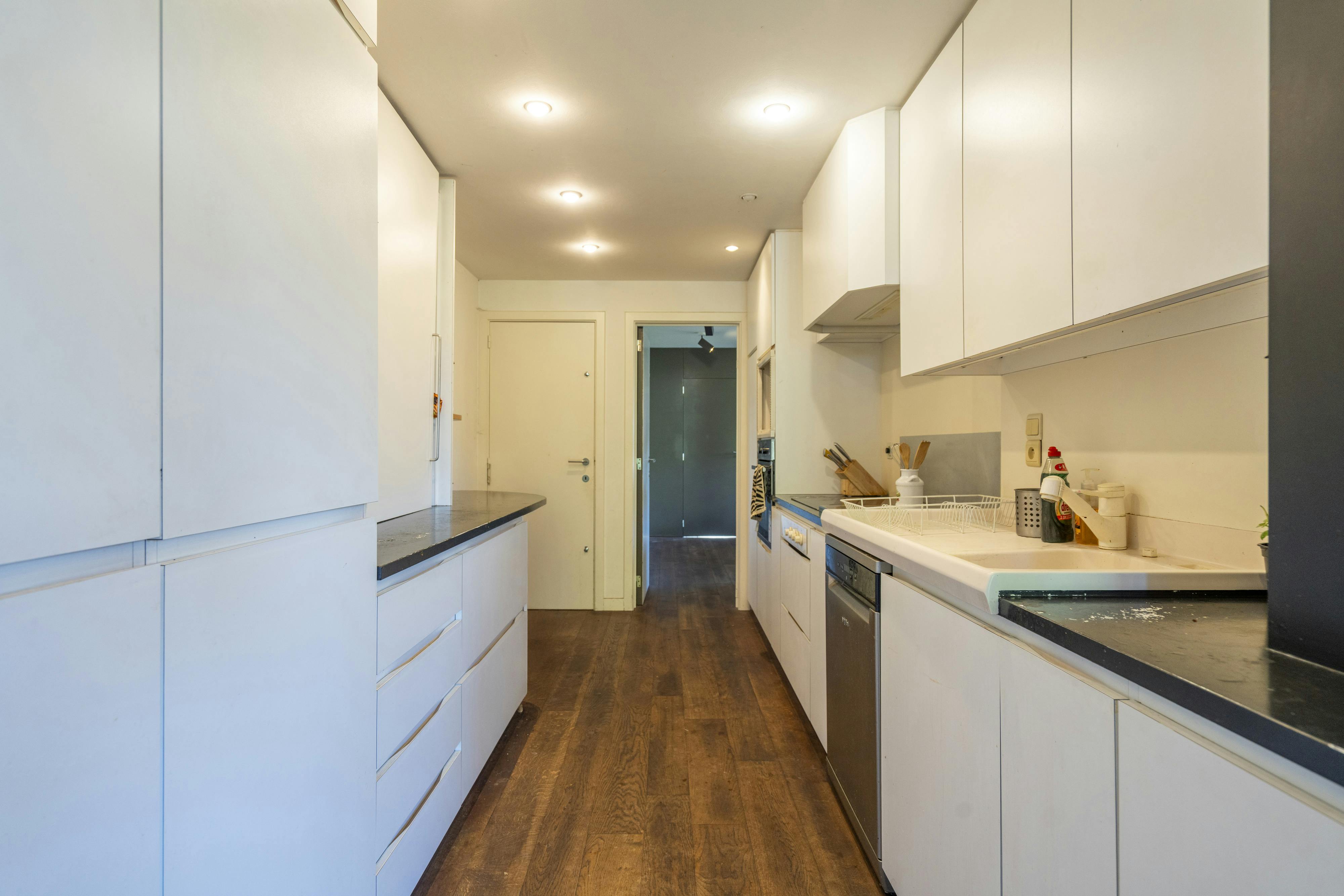 Ruim huis te koop in kortrijk met tuin en 4 slaapkamers foto 6