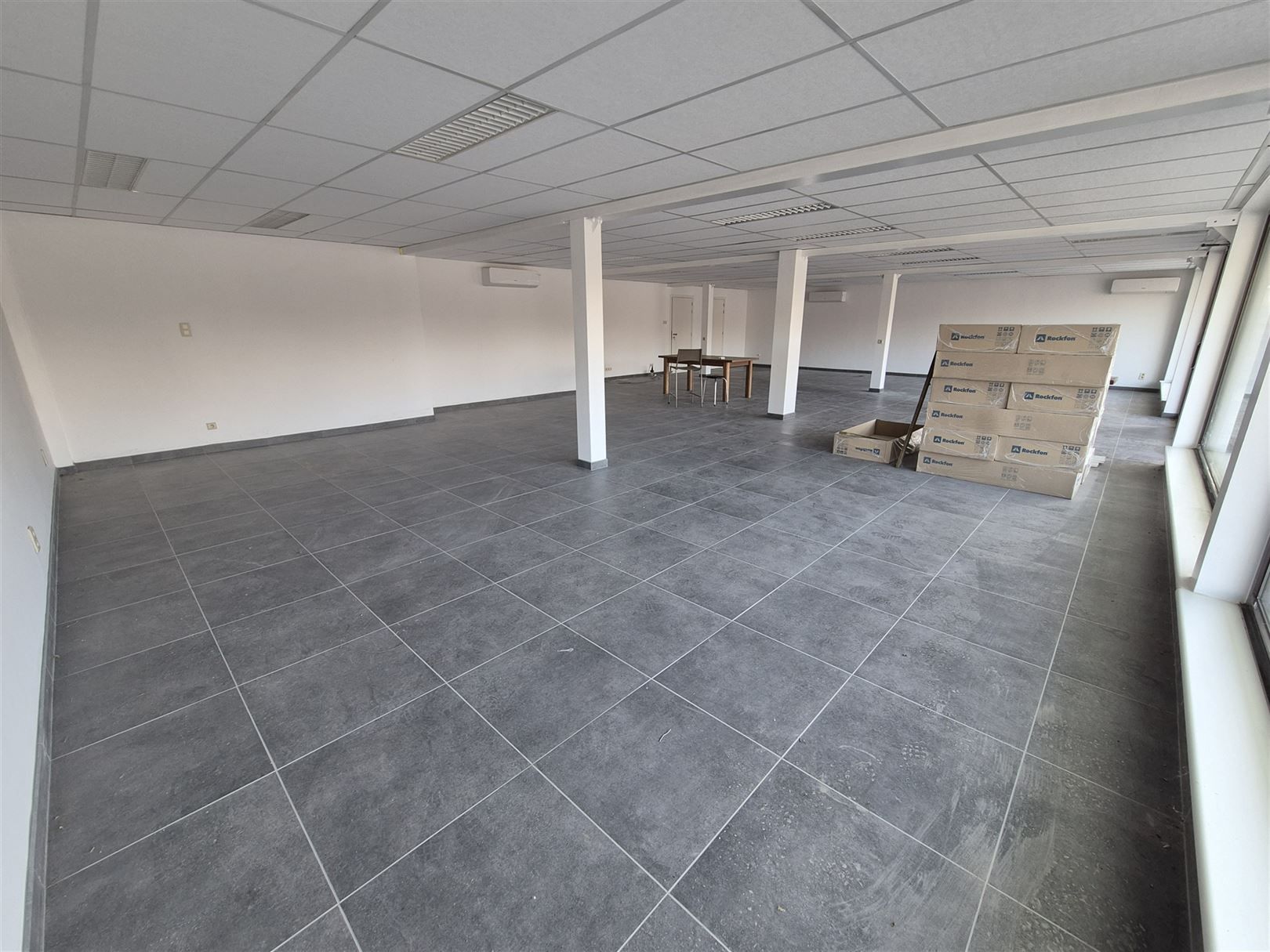 Handelsruimte met aansluitend appartement foto 7