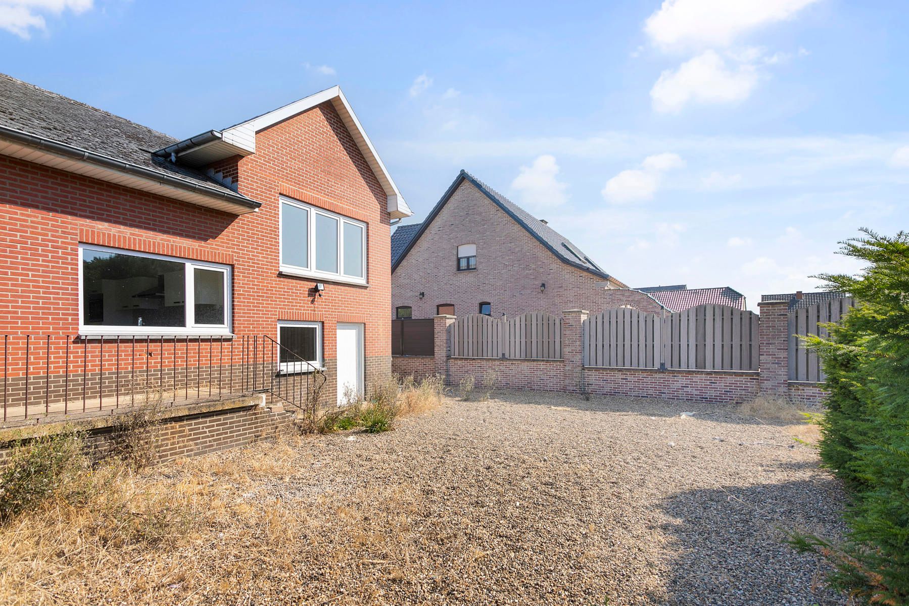 Vrijstaande woning met 3 slaapkamers. foto 17