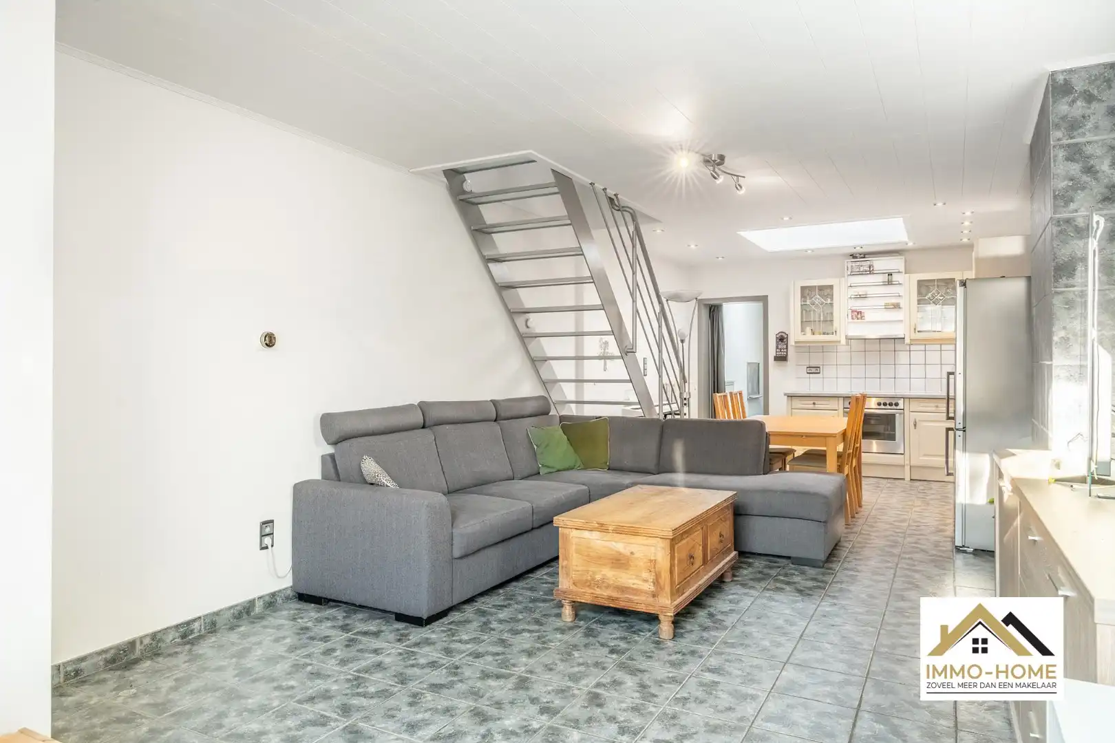 Instapklare woning in het centrum van Lokeren foto 3