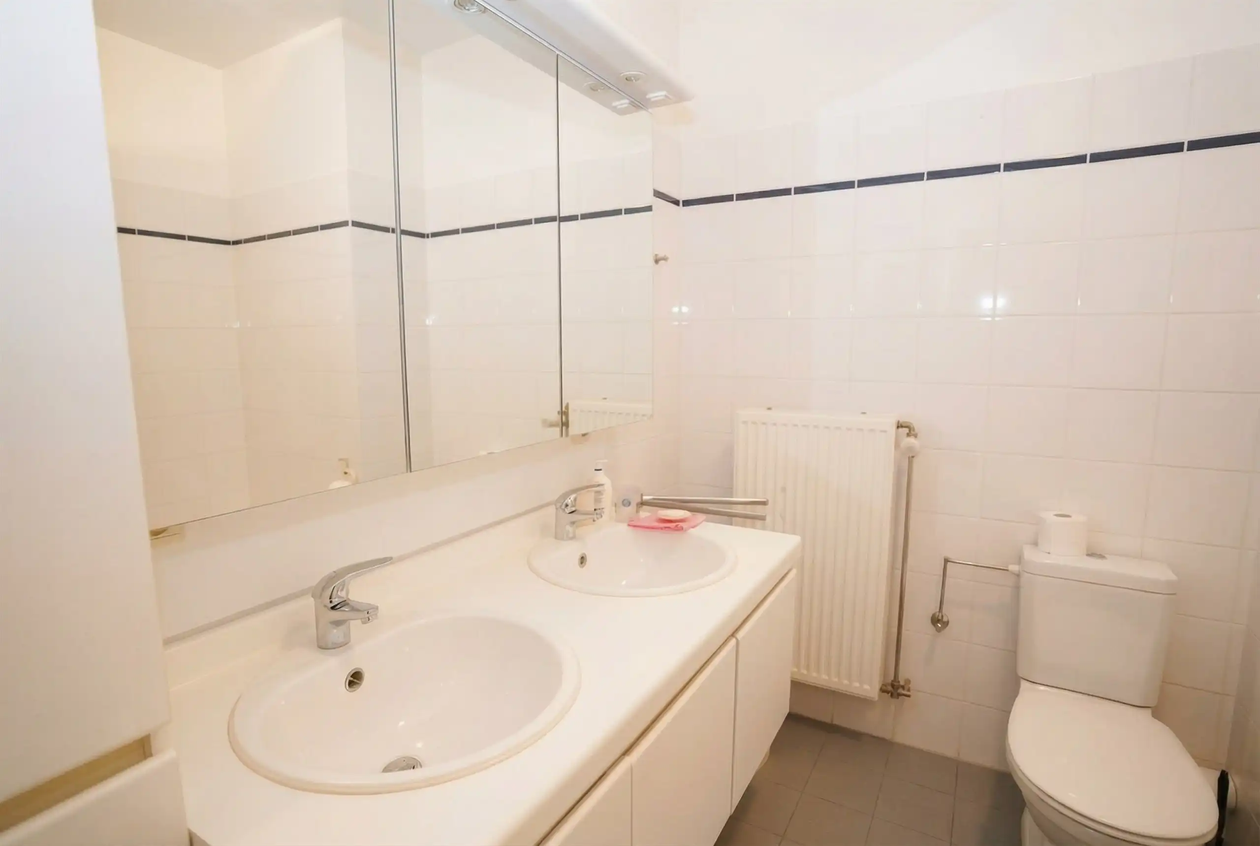 Zeer goed gelegen stadsappartement met garage + groot terras foto 11