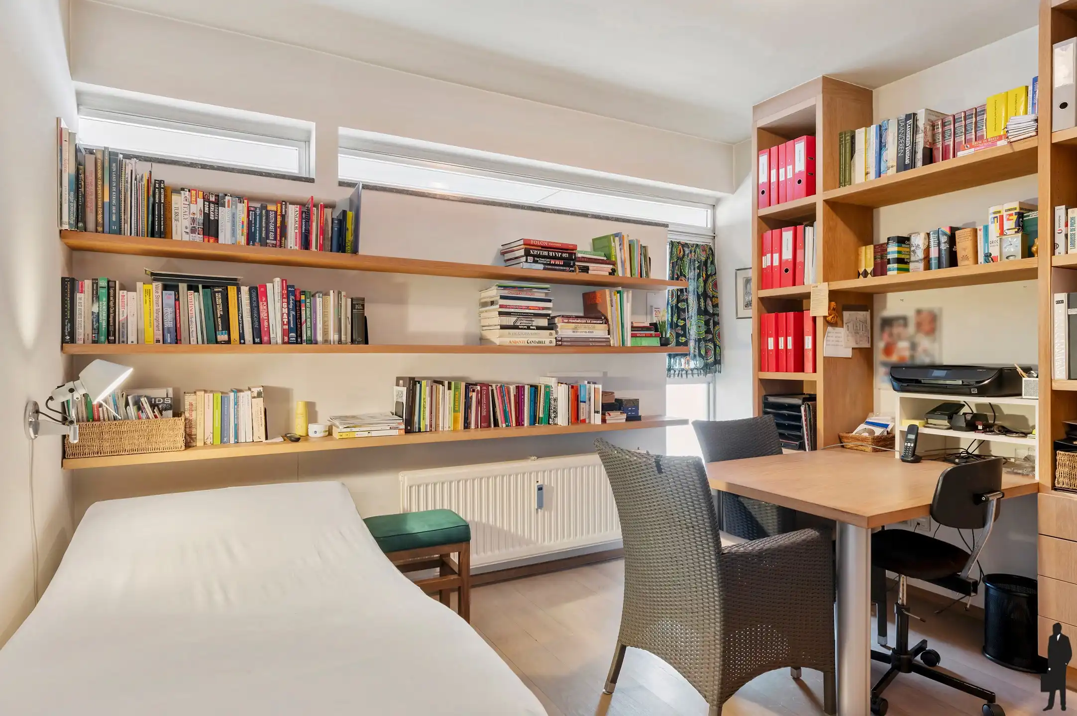 Dit lichtrijke en instapklare appartement combineert comfort, ruimte en een warme uitstraling op een uitstekende ligging. foto 13