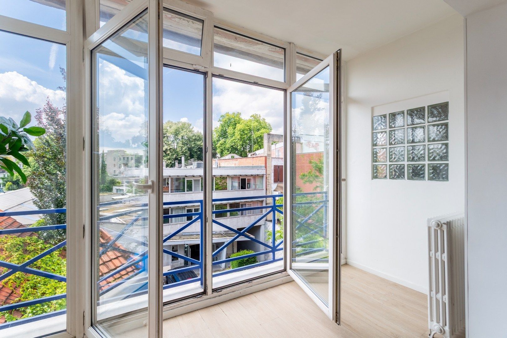 Ruim, lichtrijk en energiezuinig appartement foto 5