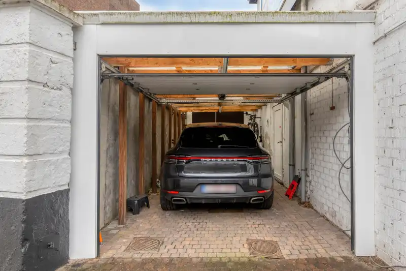 Karaktervol handelspand met luxueuze duplex op toplocatie aan De Sterre in Gent foto 19
