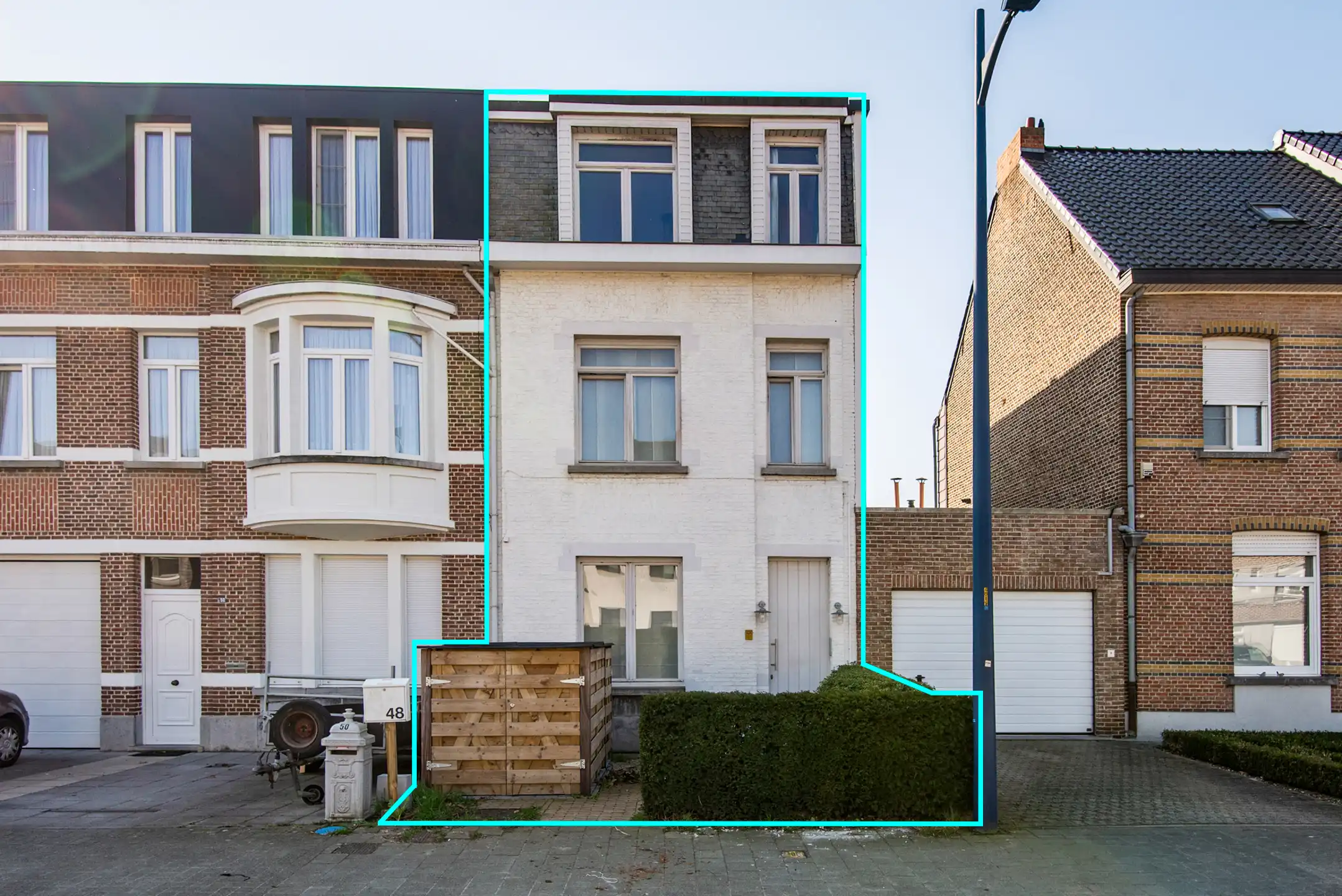 Gerenoveerde woning met 4 ruime slaapkamers en zuidwest tuin foto {{pictureIndex}}