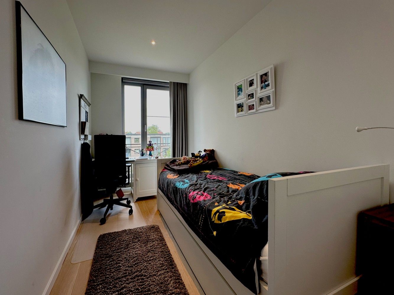 Prachtig 3 slaapkamer appartement met mooi terras in Wijnegem! foto 8