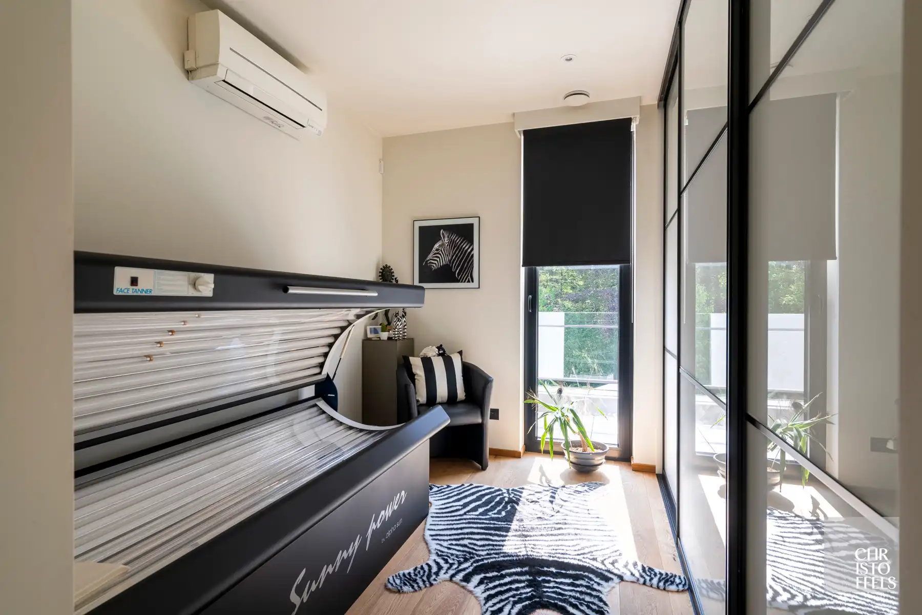 Multifunctioneel gebouw met 2 wooneenheden, kantoor en showroom op een perceel van 2.074 m²! foto 35