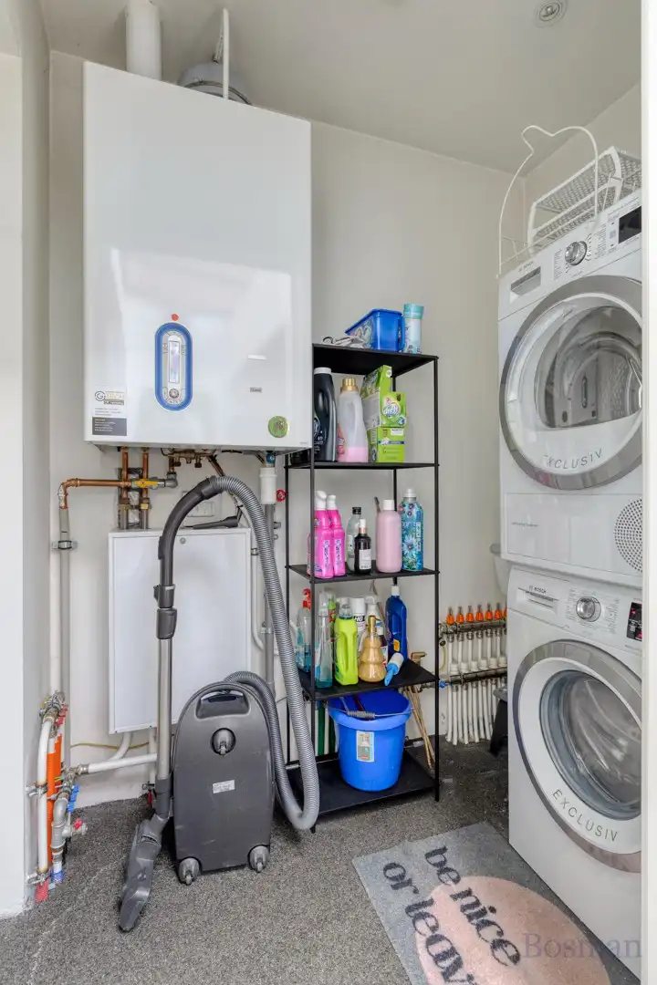 Instapklare woning te koop in het centrum van Mol foto 8