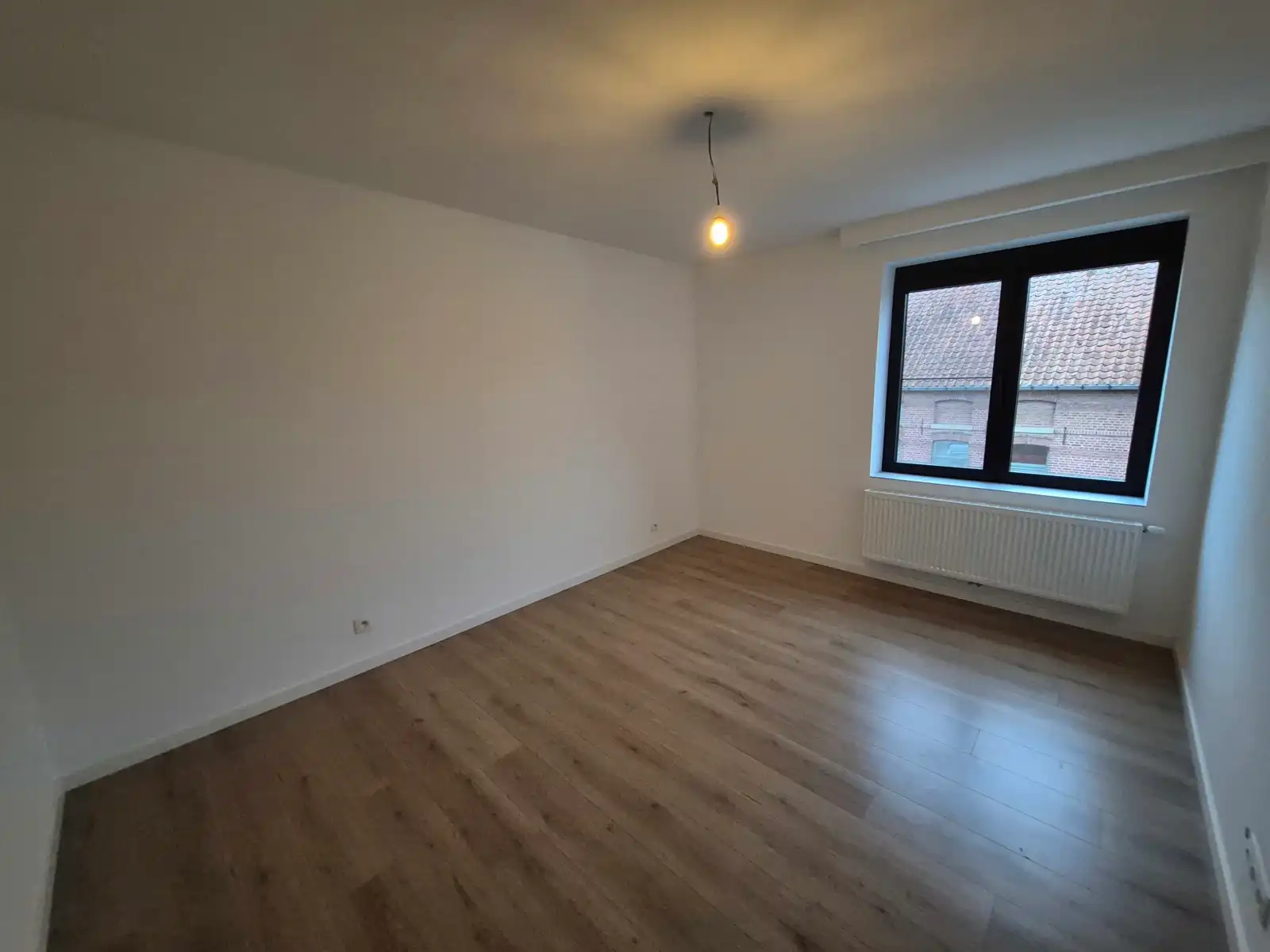 Half vrijstaande woning met drie slaapkamers foto 11