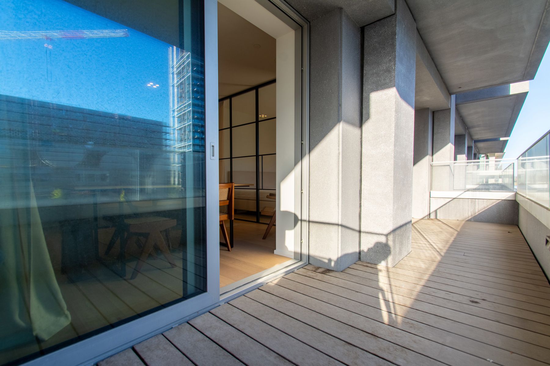 Gezellig 1-slaapkamer appartement met groot terras foto 8