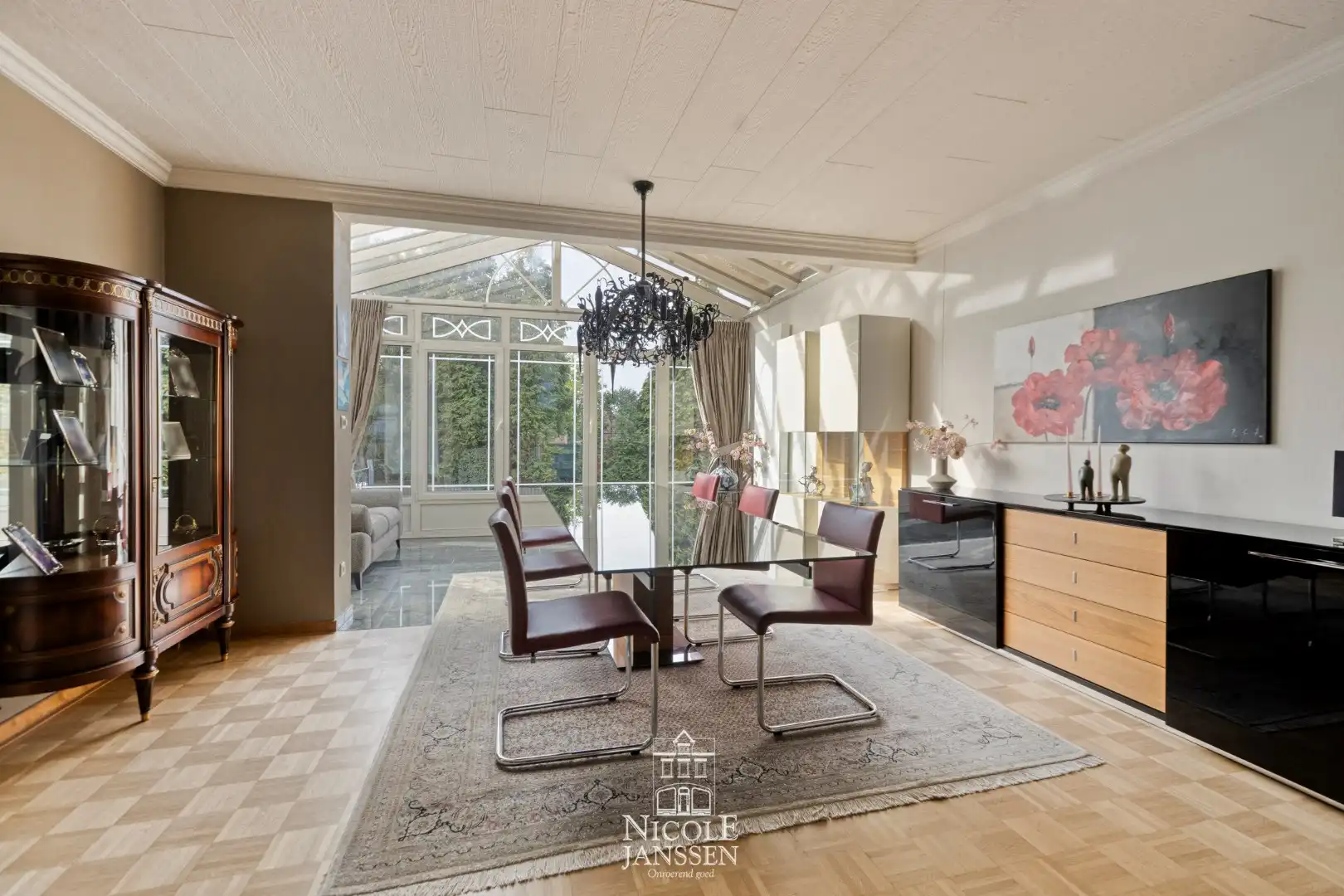 Vrijstaande villa foto 10