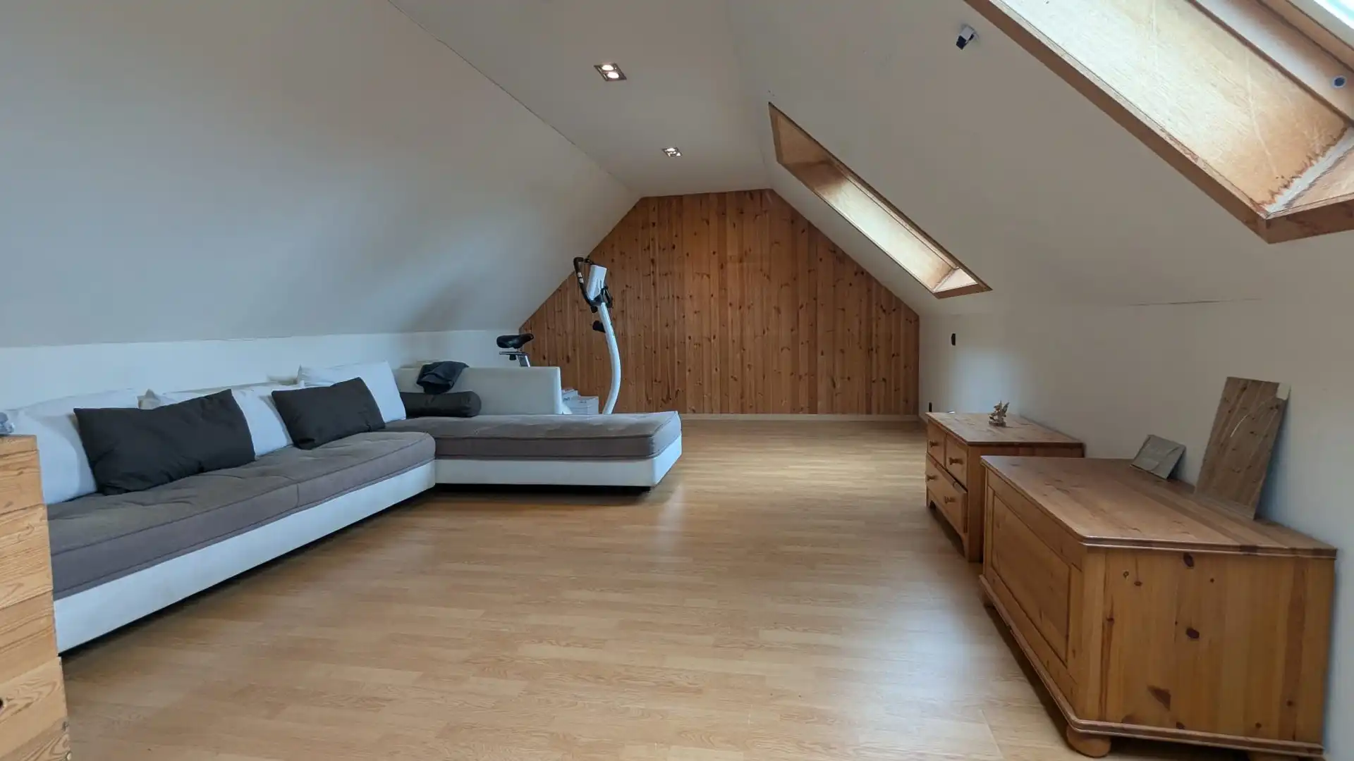 Instapklare en bijzonder ruime familie- en/of vakantiewoning in het centrum van Knokke foto 13
