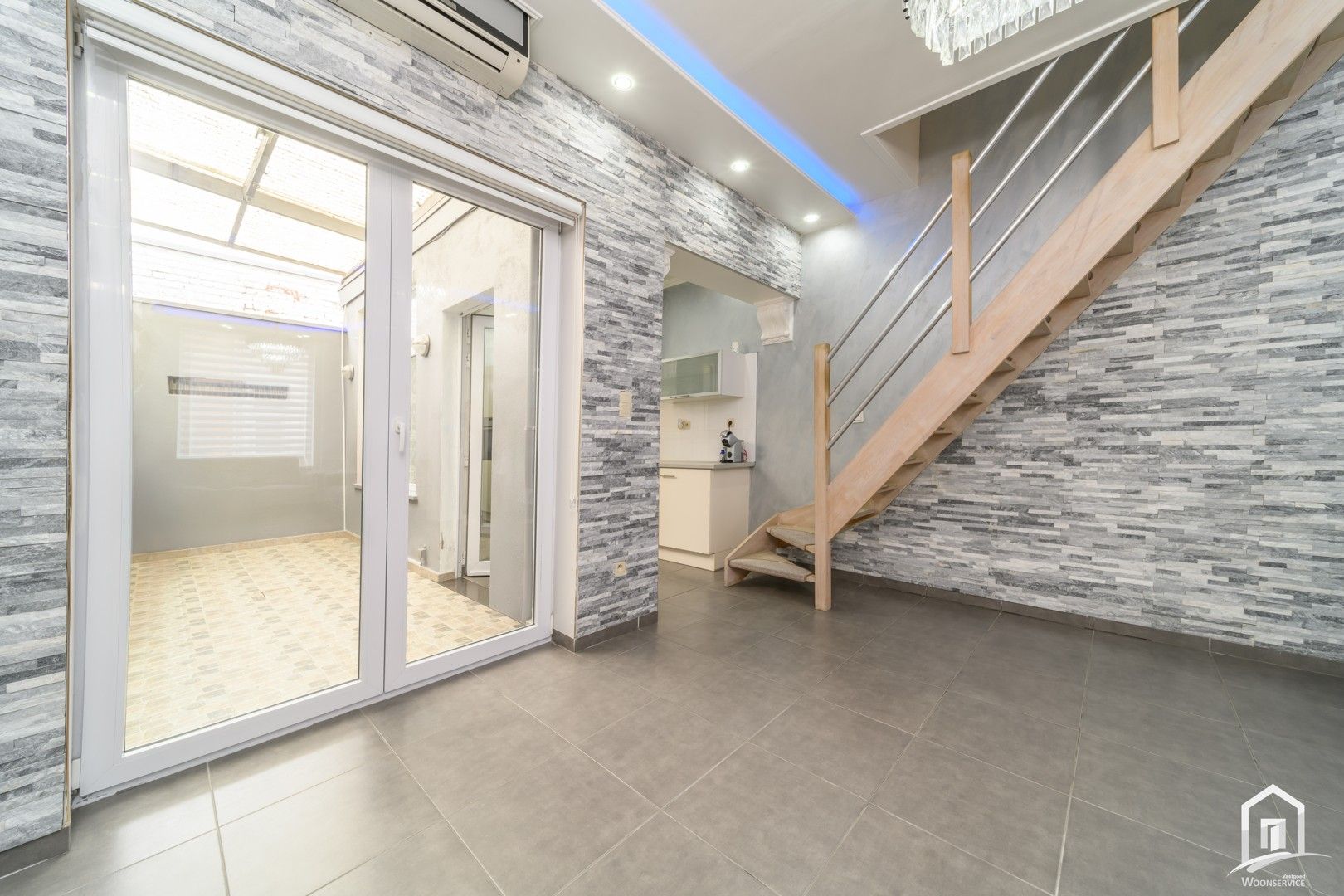 Instapklare, gerenoveerde woning aan de stadsrand van Aalst foto 9