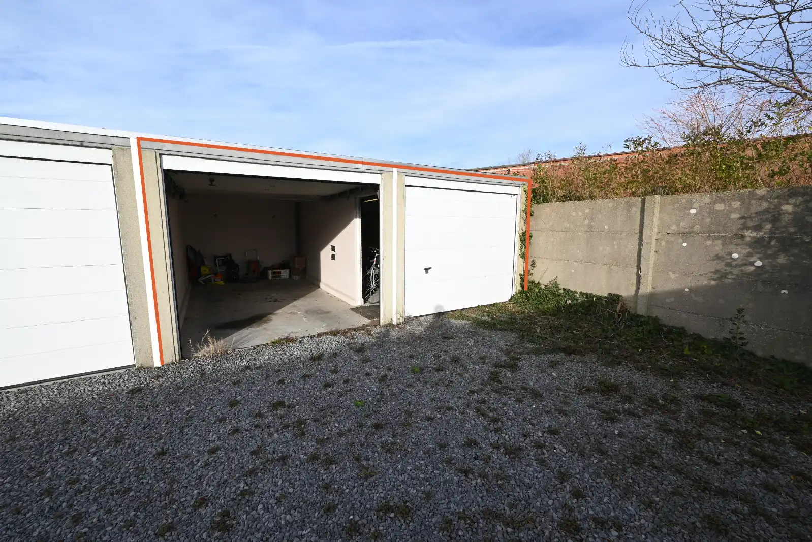 Woning (3slpk) + volledig ingerichte studio in het hartje van Ardooie! foto 16