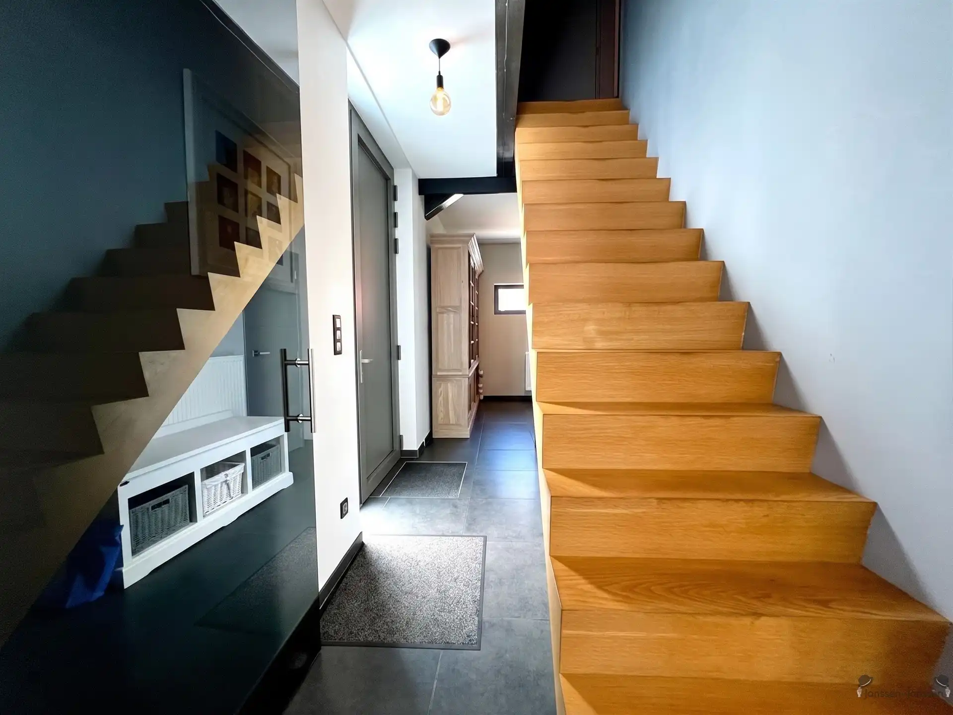 Topwoning voorzien van alle comfort  foto 4