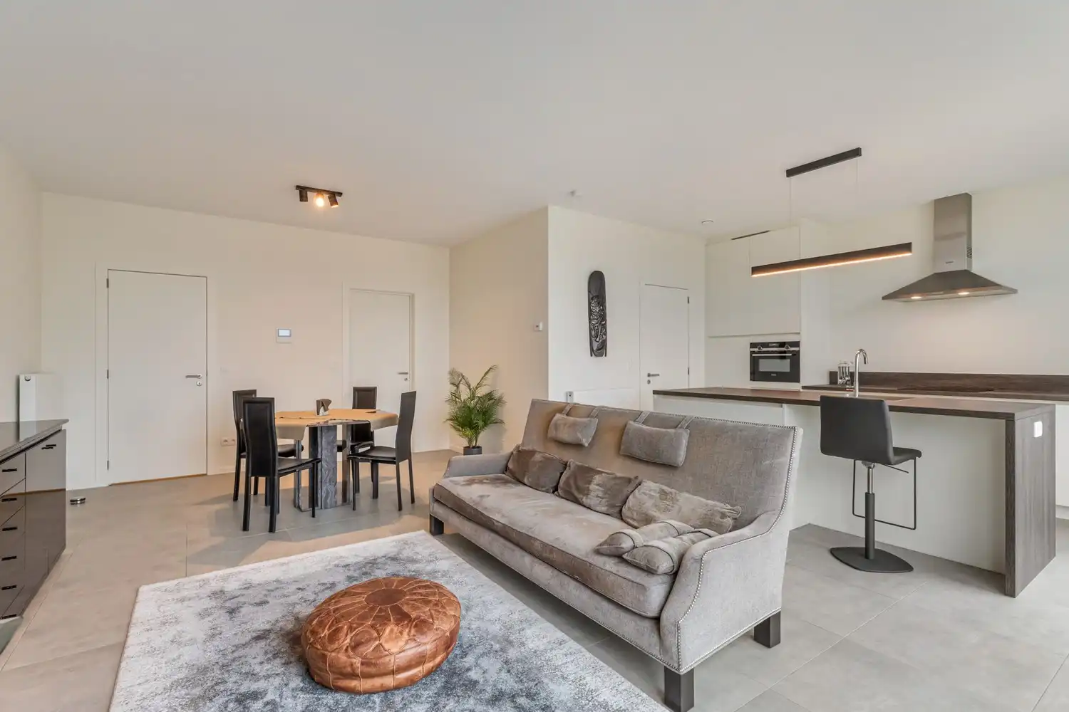 Recent en energiezuinig(A-label) appartement met 2 slaapkamers, 2 autostaanplaatsen, een ruim terras en een private berging te Korbeek-Lo! foto 9