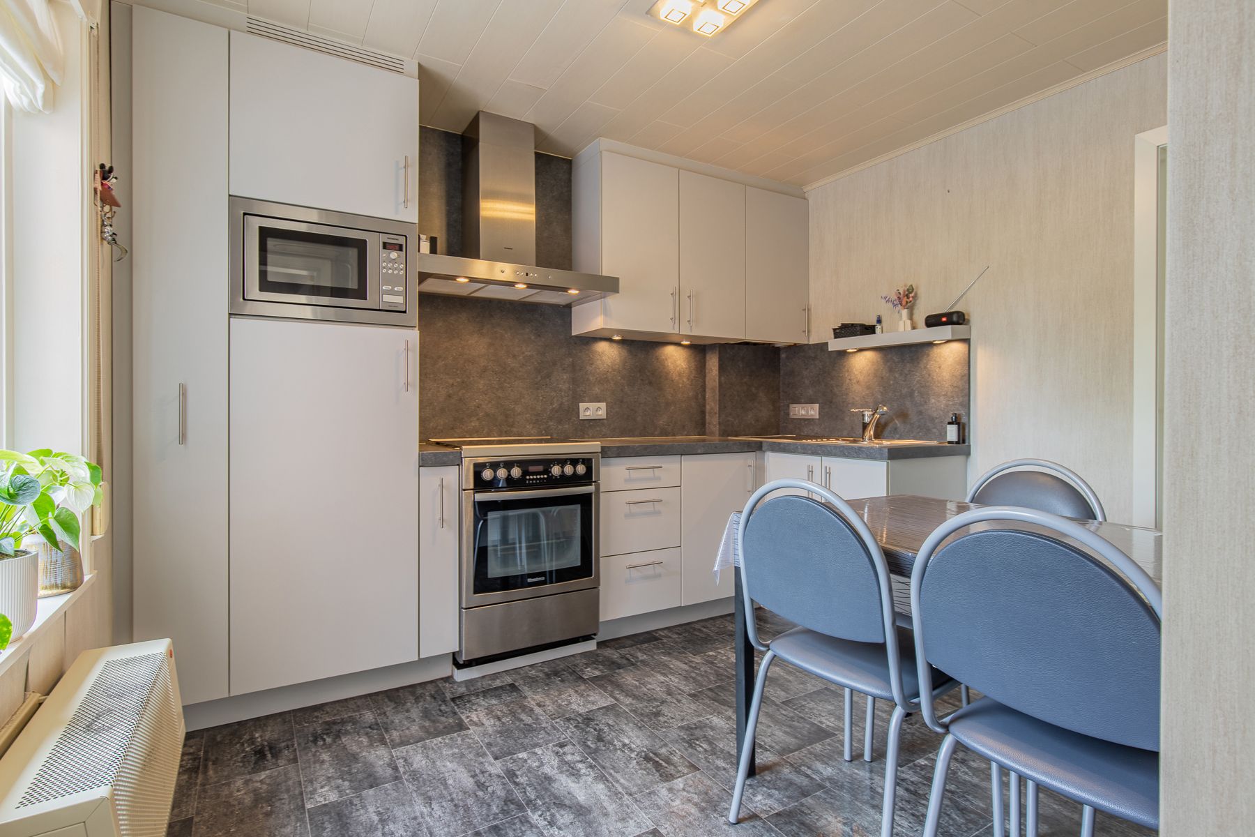 Charmante woning met tuin foto 7
