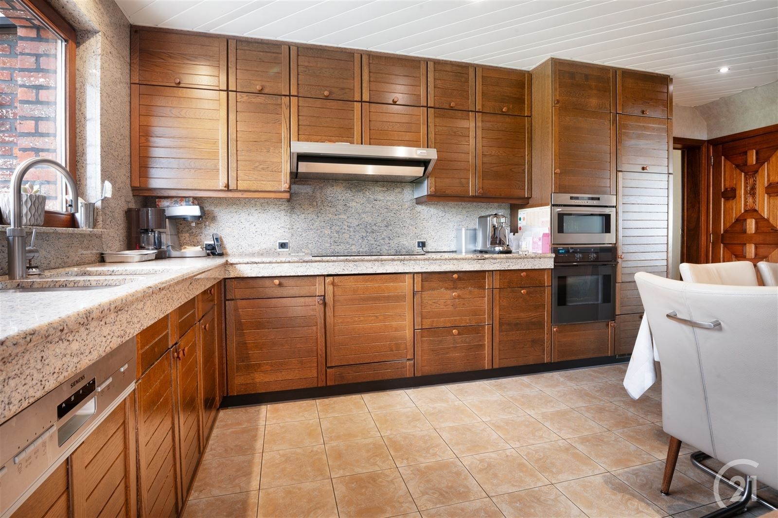 Ruime villa met prachtig zicht op 10are53 foto 11
