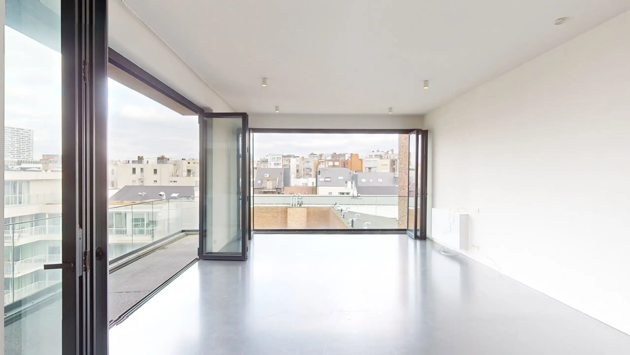ANTWERPEN - Exclusieve loft met terras  foto 2