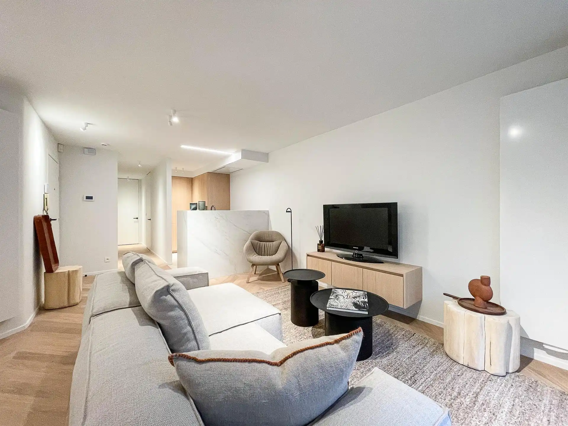Stijlvol gerenoveerd appartement op een centrale ligging foto 5