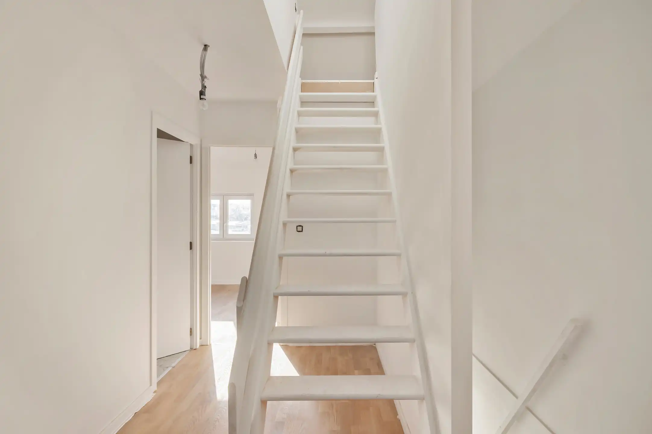 Gerenoveerde triplex in het centrum! foto 15