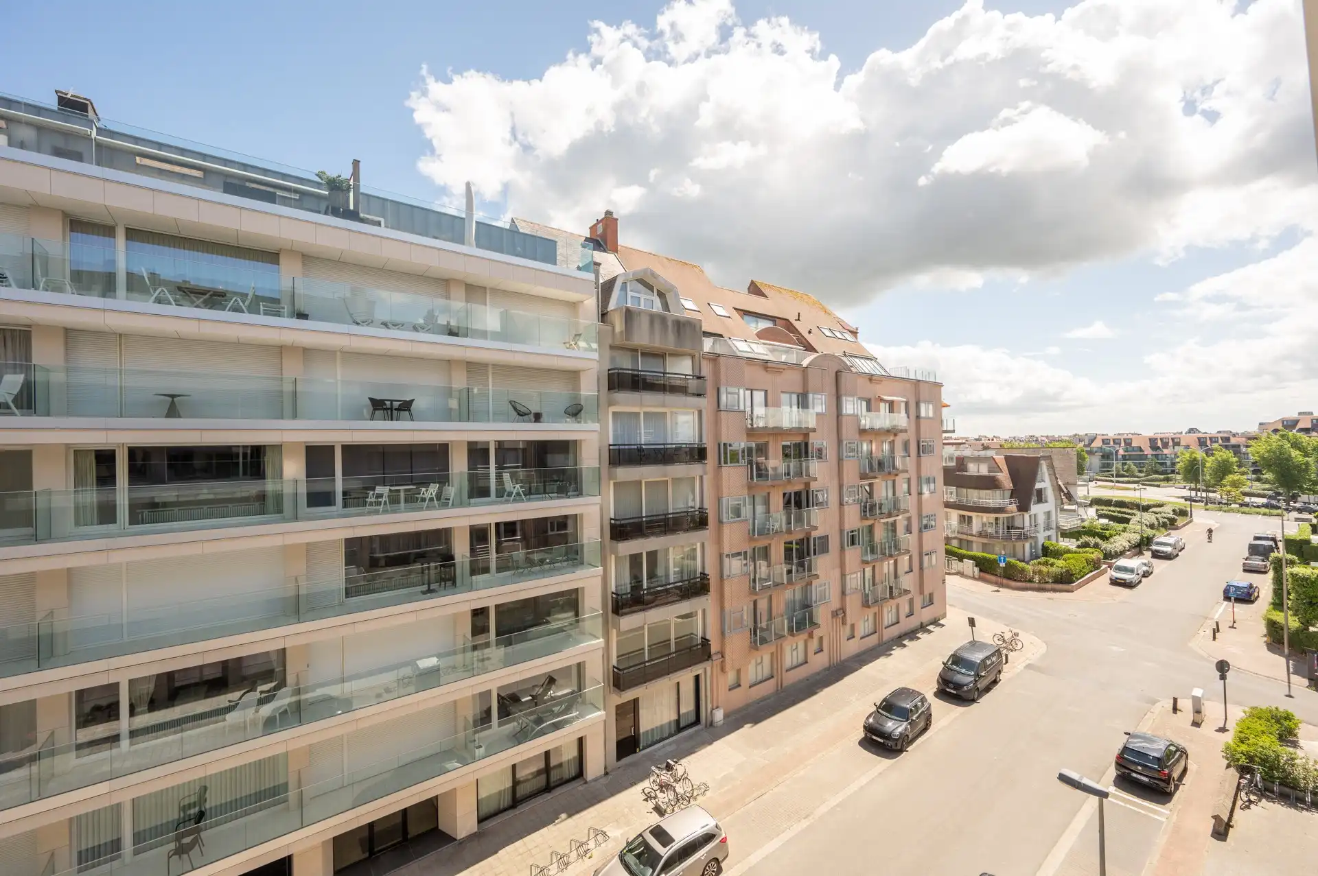 Gemeubeld: instapklaar appartement met zijdelings zeezicht! foto 12
