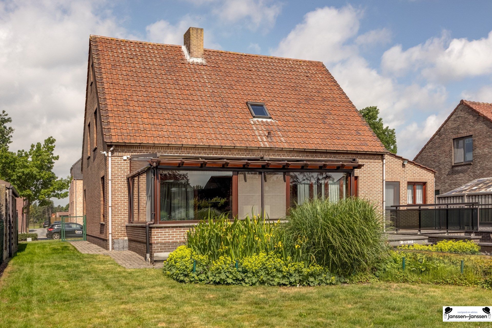 Ruime gezinswoning met 3à4 slaapkamers, kelder op een centrale locatie! foto 31