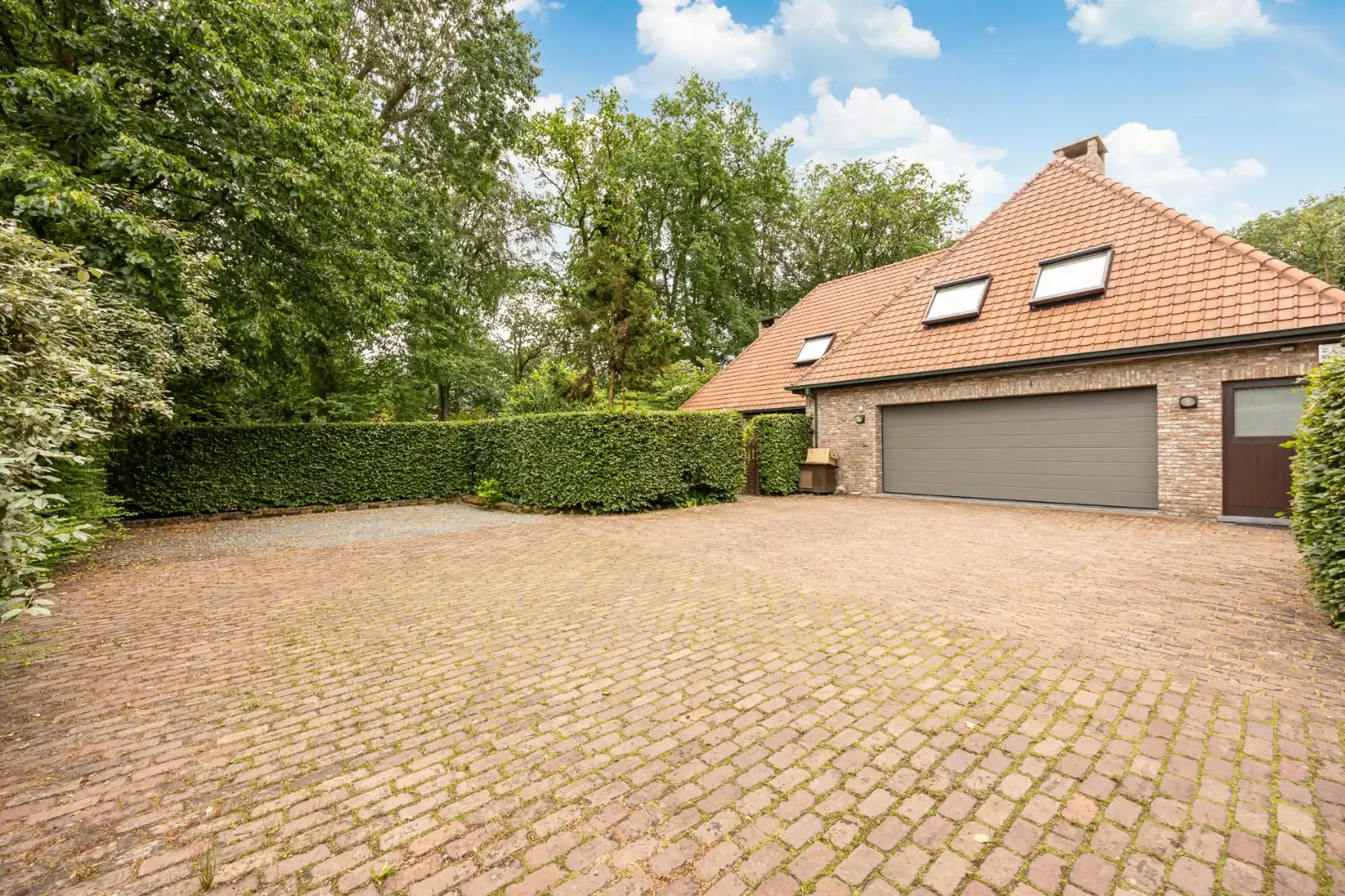 Exclusieve villa met gelijkvloerse master suite, prachtige tuin en uitzonderlijk wooncomfort foto 31