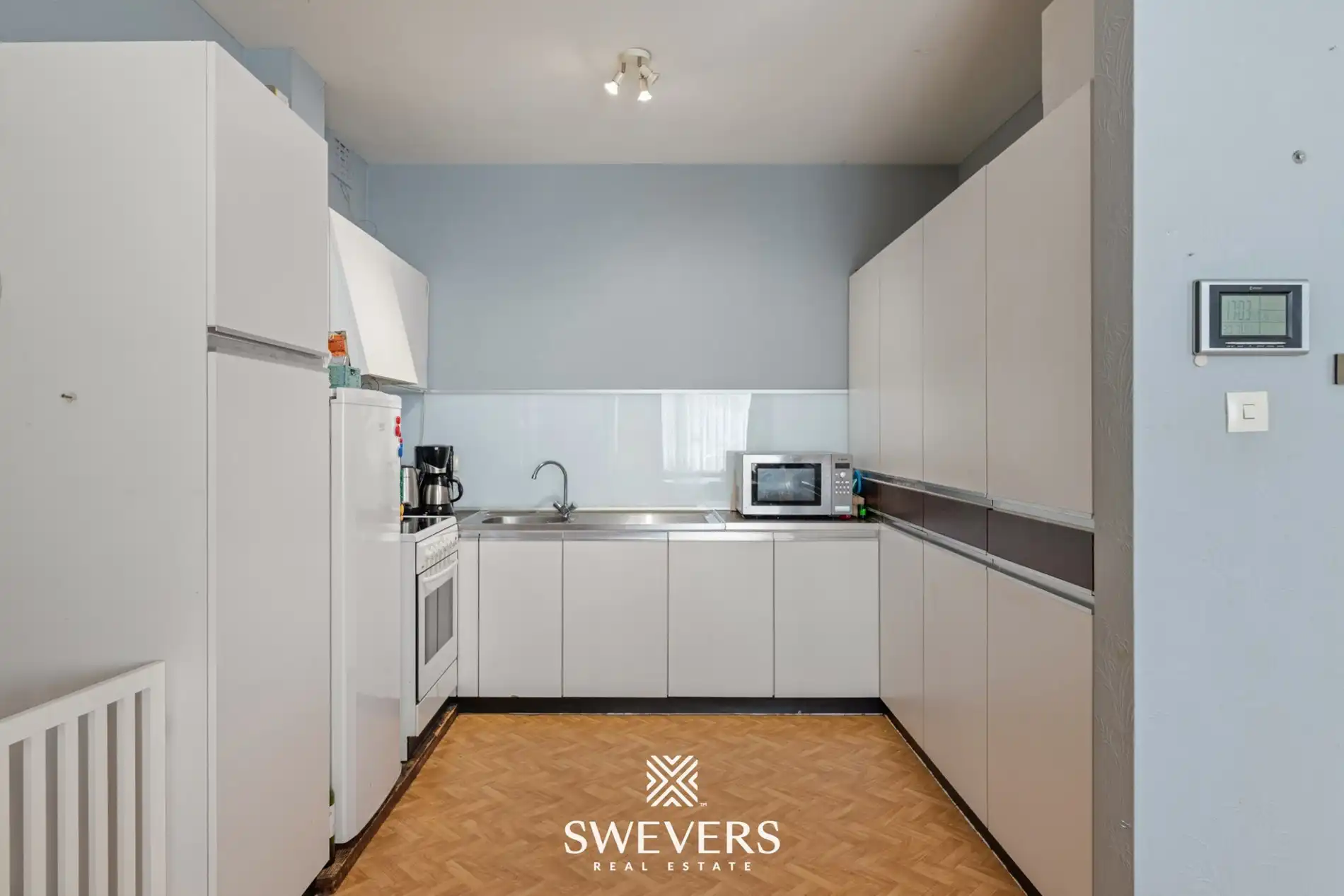 Gelijkvloers appartement met 2 slaapkamers en garagebox in centrum Beringen foto 7