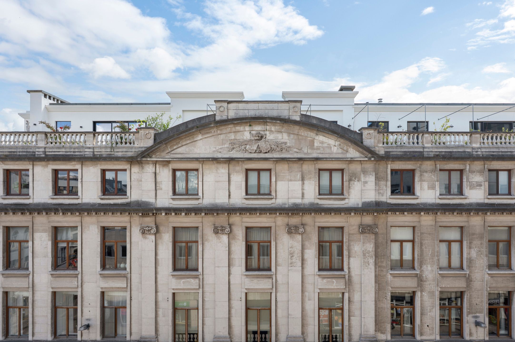 ANTWERPEN CENTRUM - Statige luxe in het hart van de stad foto {{pictureIndex}}