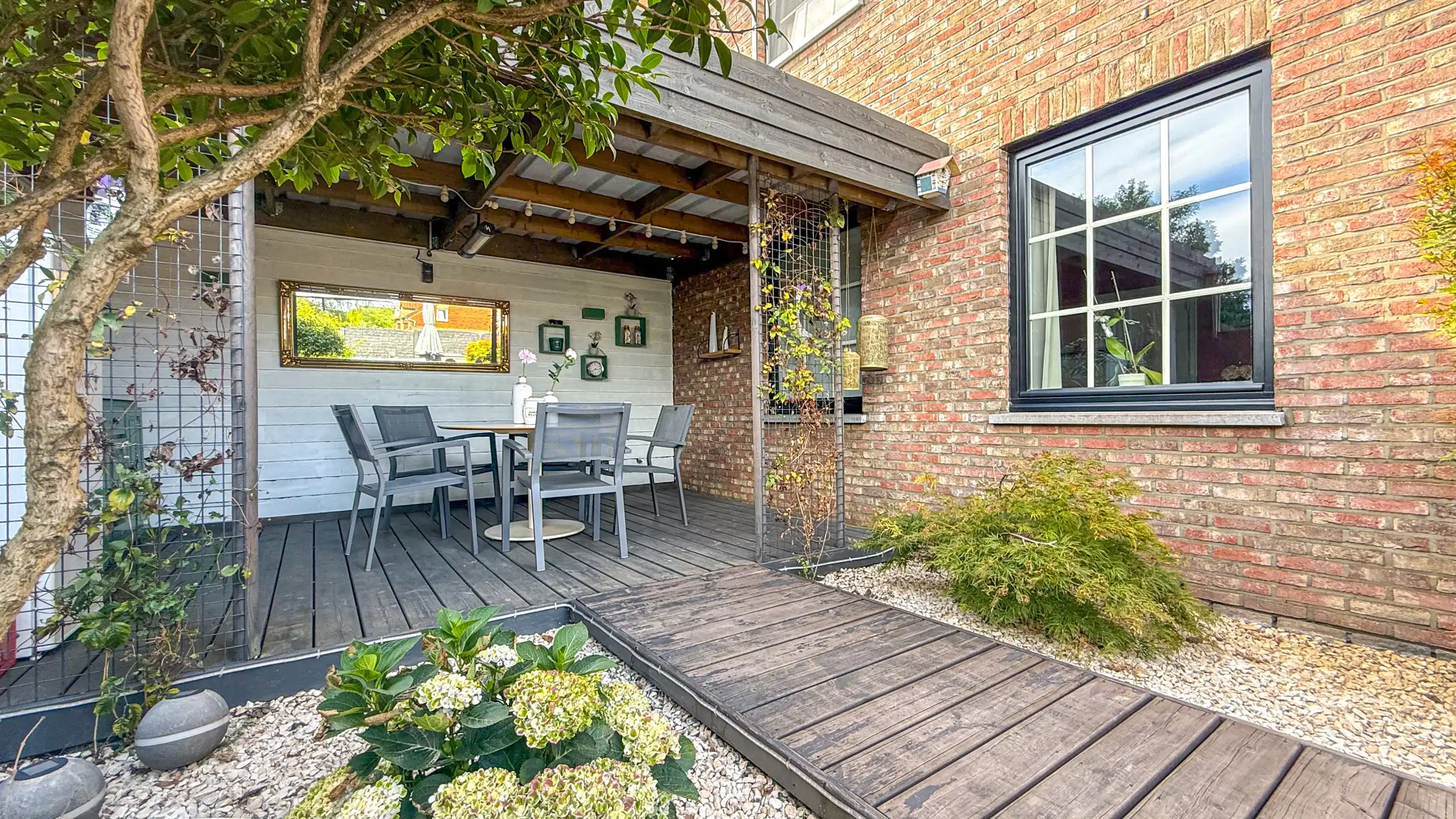 Ruime woning van 235m² met 4slpks, kelder en EPC B!  foto 53